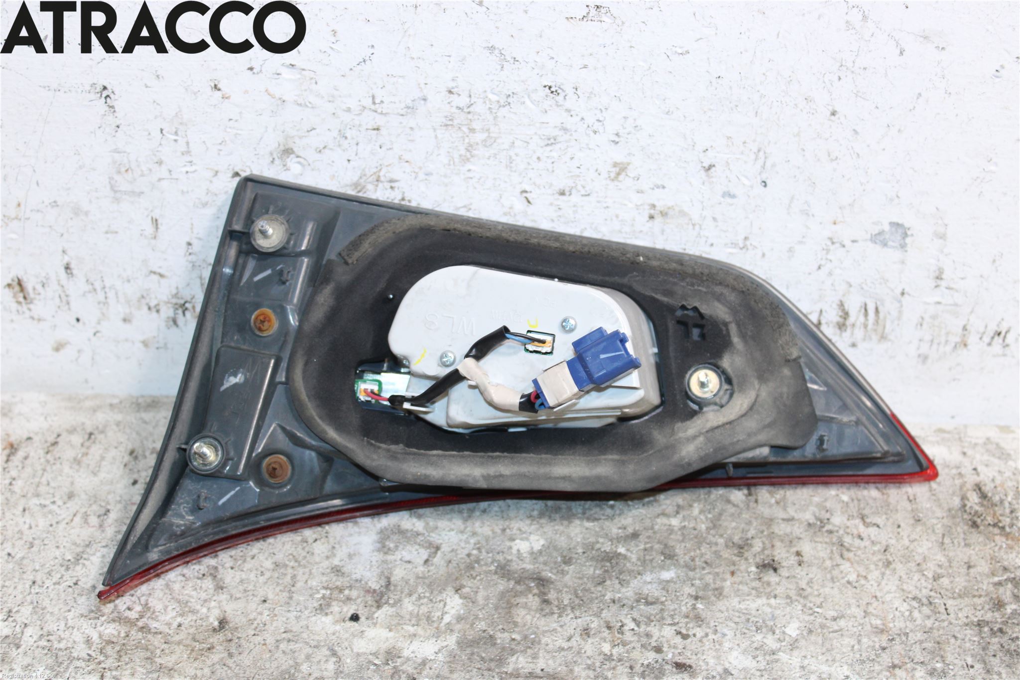 Toyota AURIS 13-19 Bakljus Lucka Vä