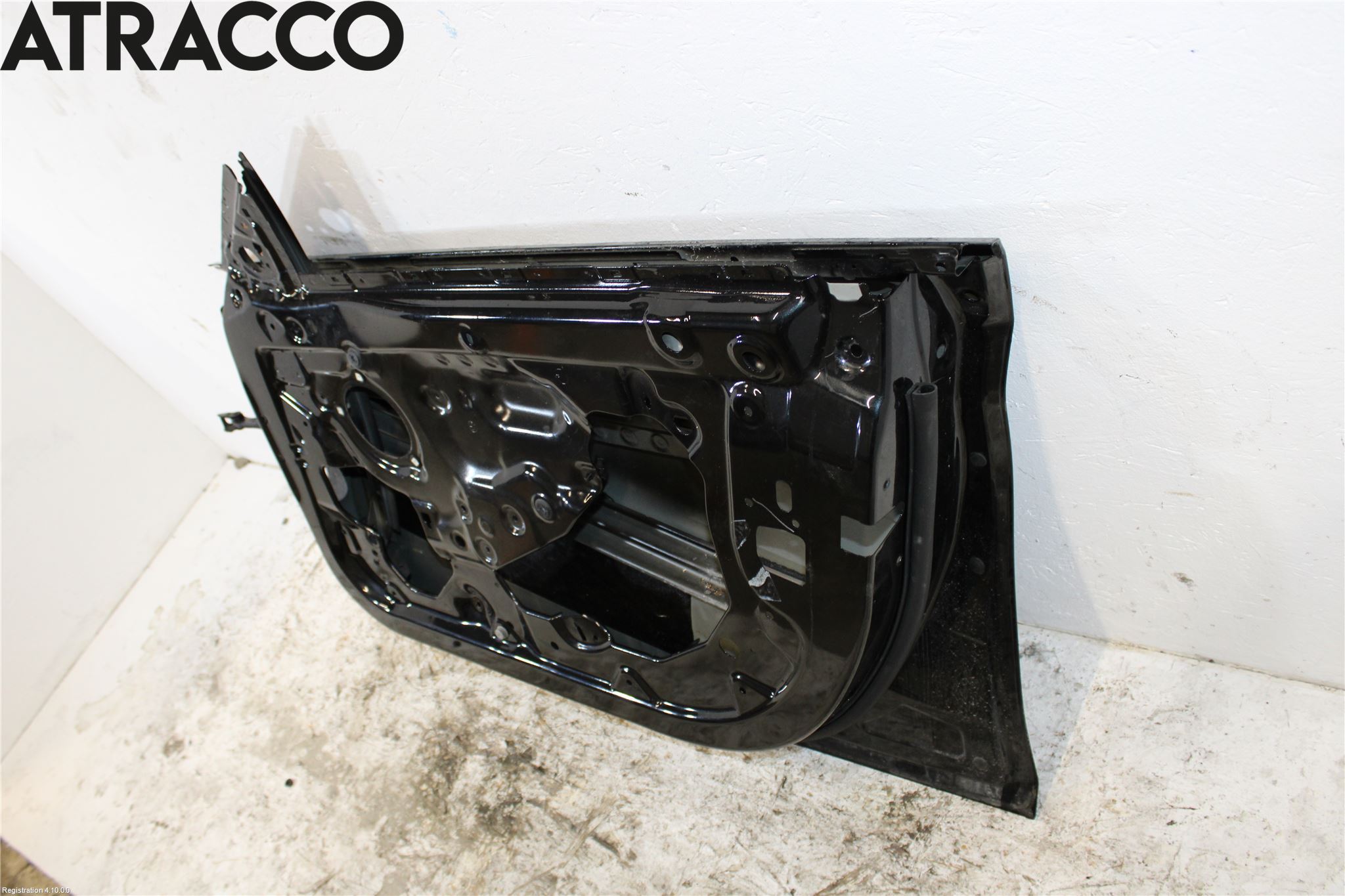 BMW 4 F32/F33/F82/F83 13-20 Dörr Fram Höger