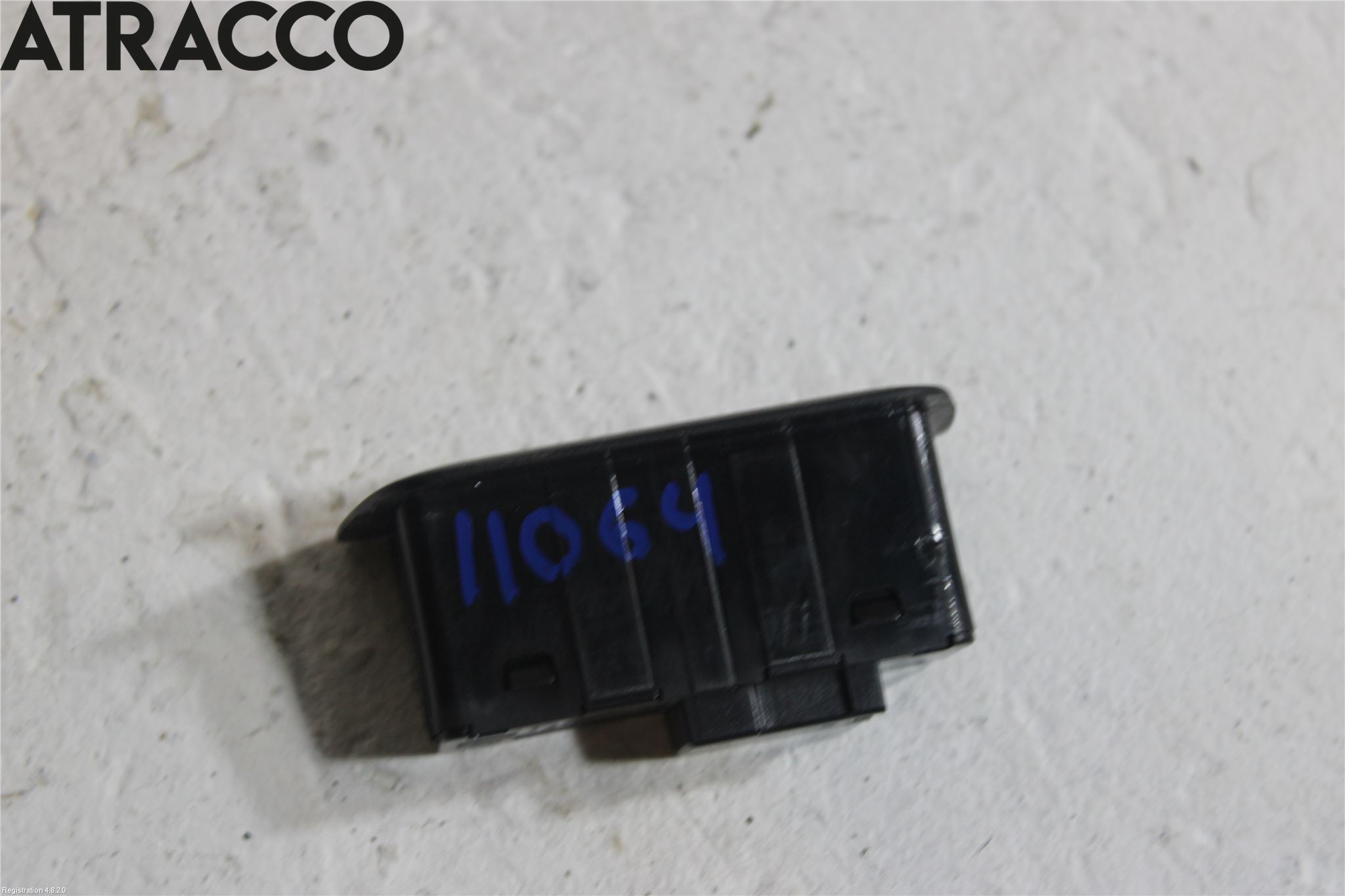 BMW 3 F30/F31/F80 12-19 Strömställare Baklucka