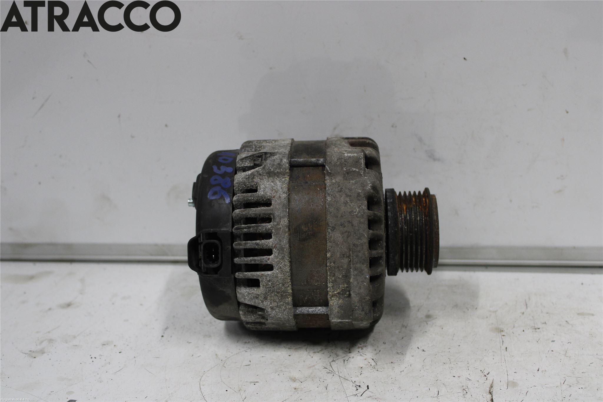Opel ASTRA J 10-15 Generator