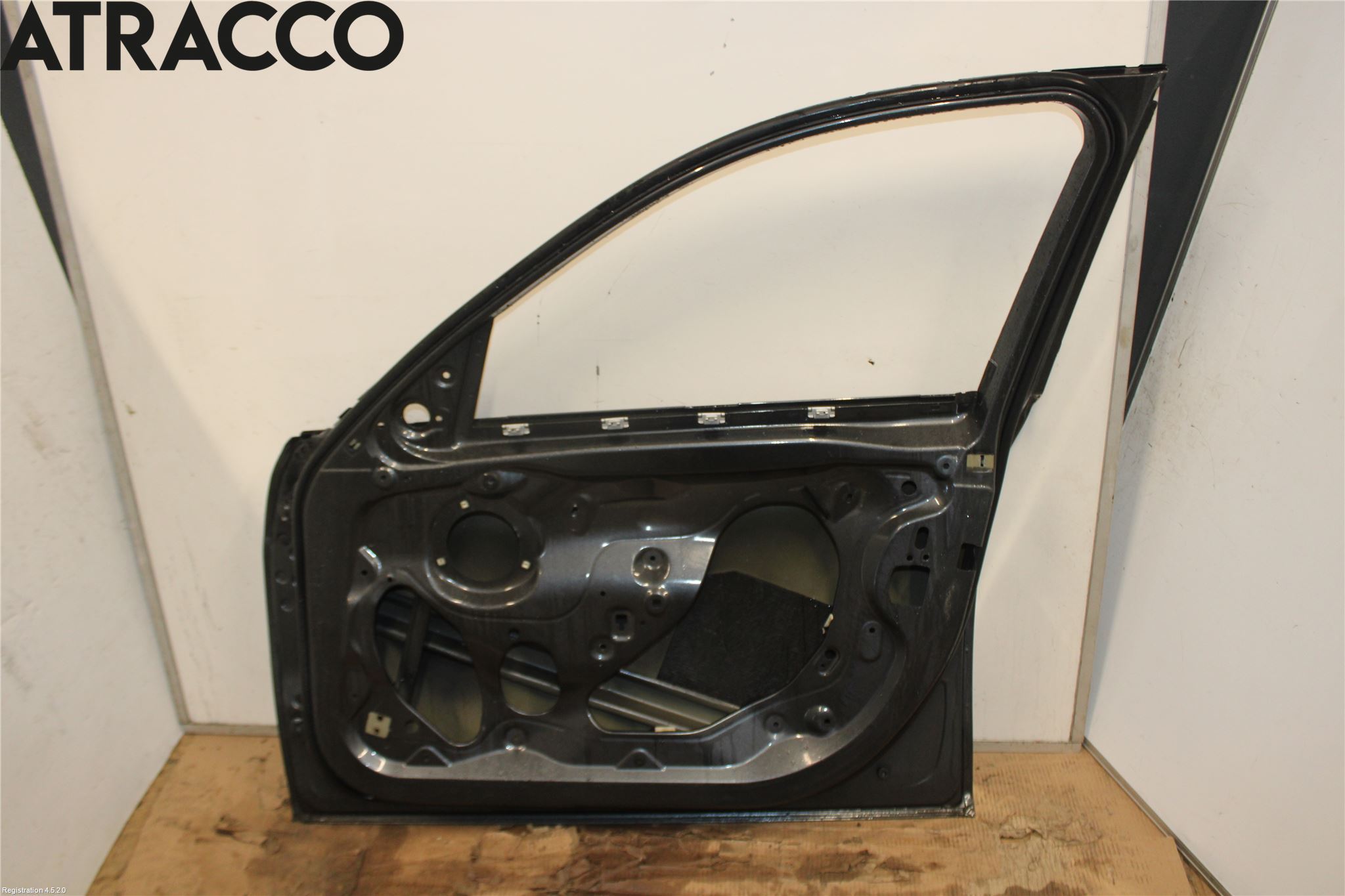 BMW 3 F30/F31/F80 12-19 Dörr Fram Höger