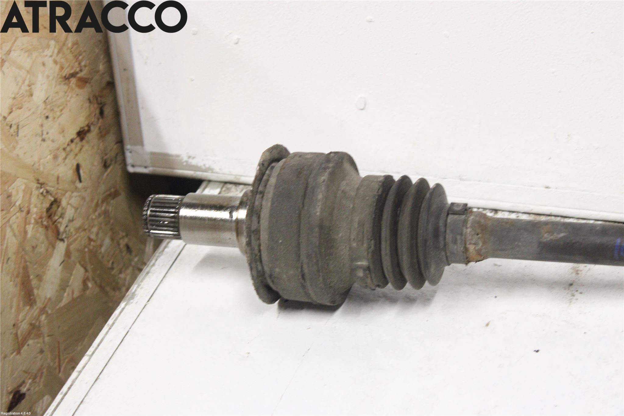 Mercedes-Benz MB E-KLASS (W211) 02-09 Drivaxel Bak Vänster