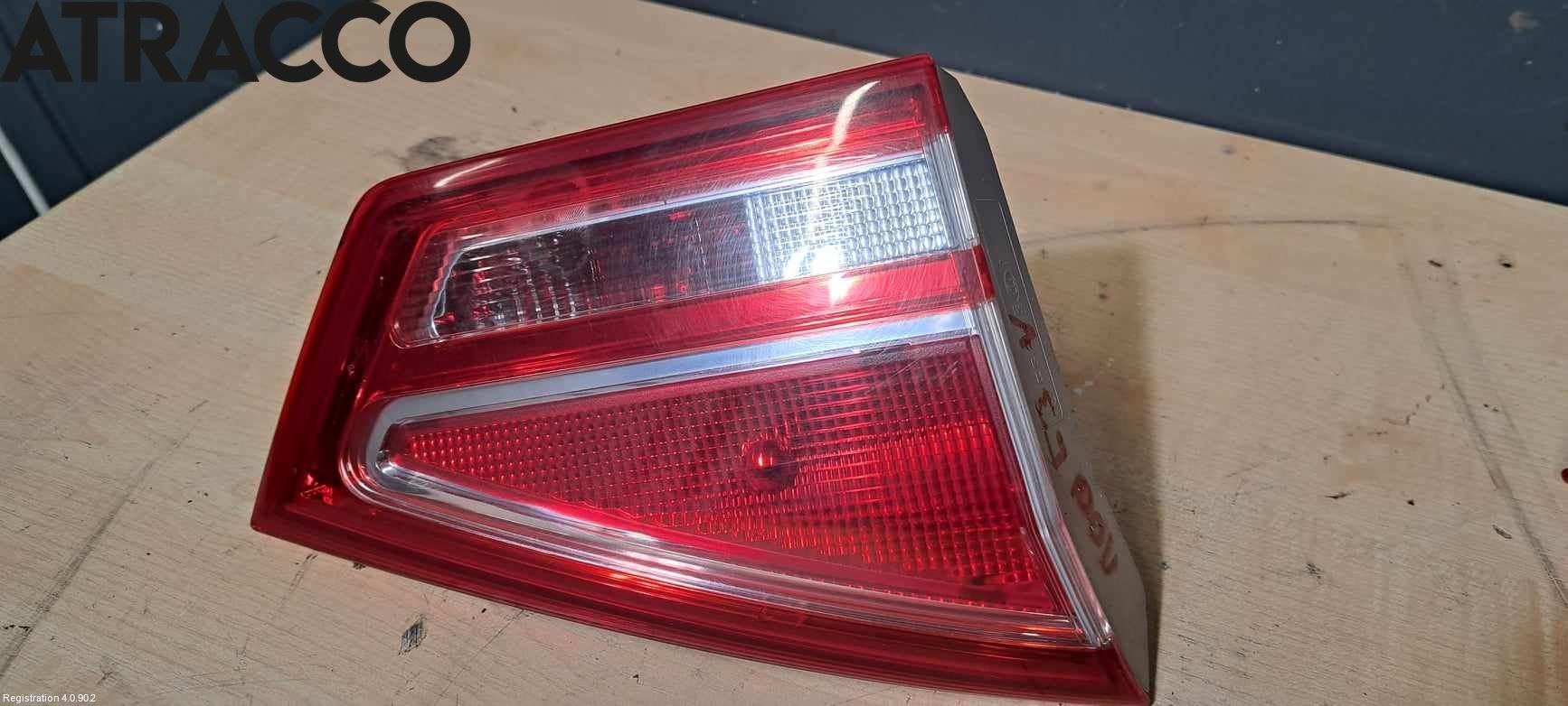 Ford B-MAX 12-17 Bakljus Lucka Vä
