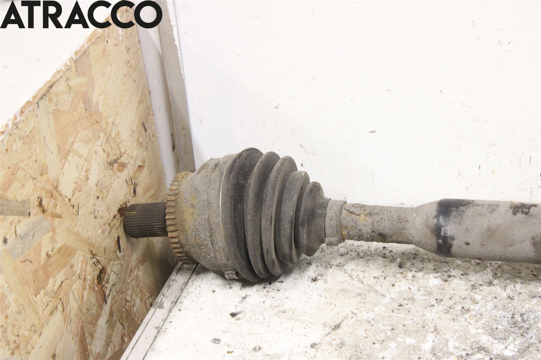 Volvo XC90 07-14 Drivaxel Fram Höger