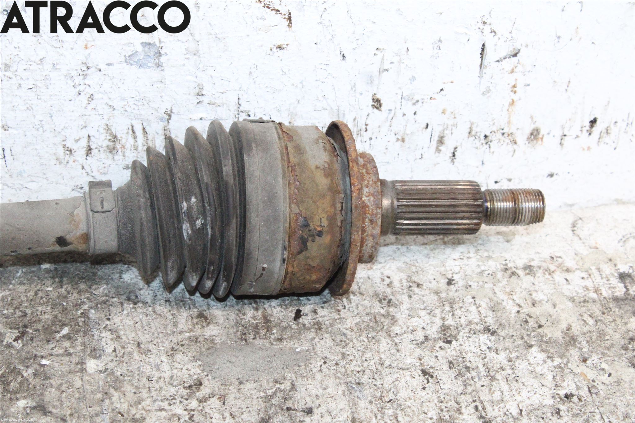 Suzuki SWIFT 11-16 Drivaxel Fram Vänster