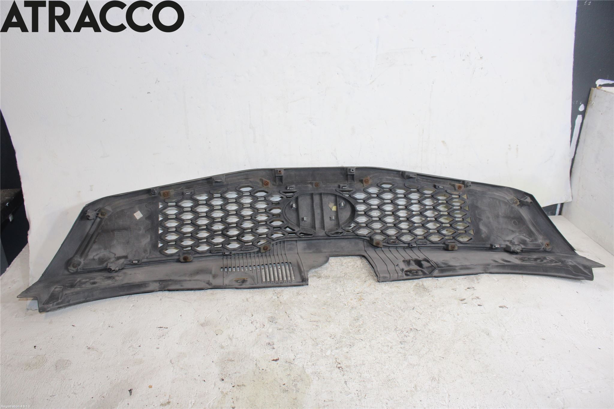 Kia CEED 06-12 Grill Komp