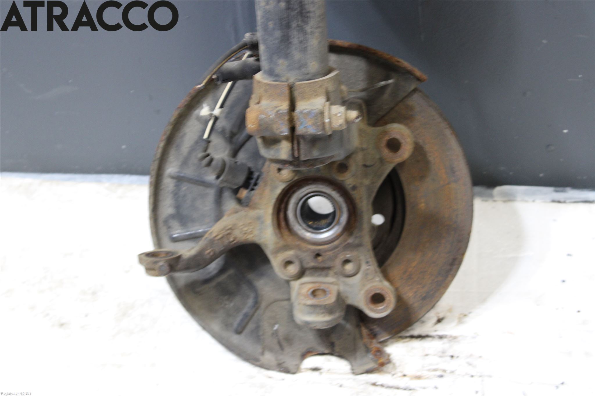 Volkswagen VW CADDY 11-15 Fjäderben Fram Vänster