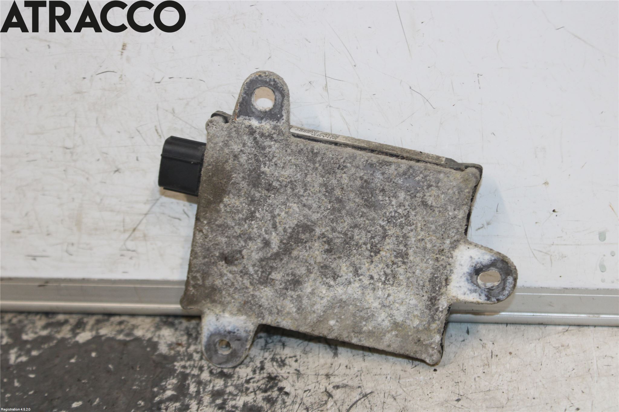 Toyota RAV4 13-18 Sensor Aktivt Kollisionsskydd