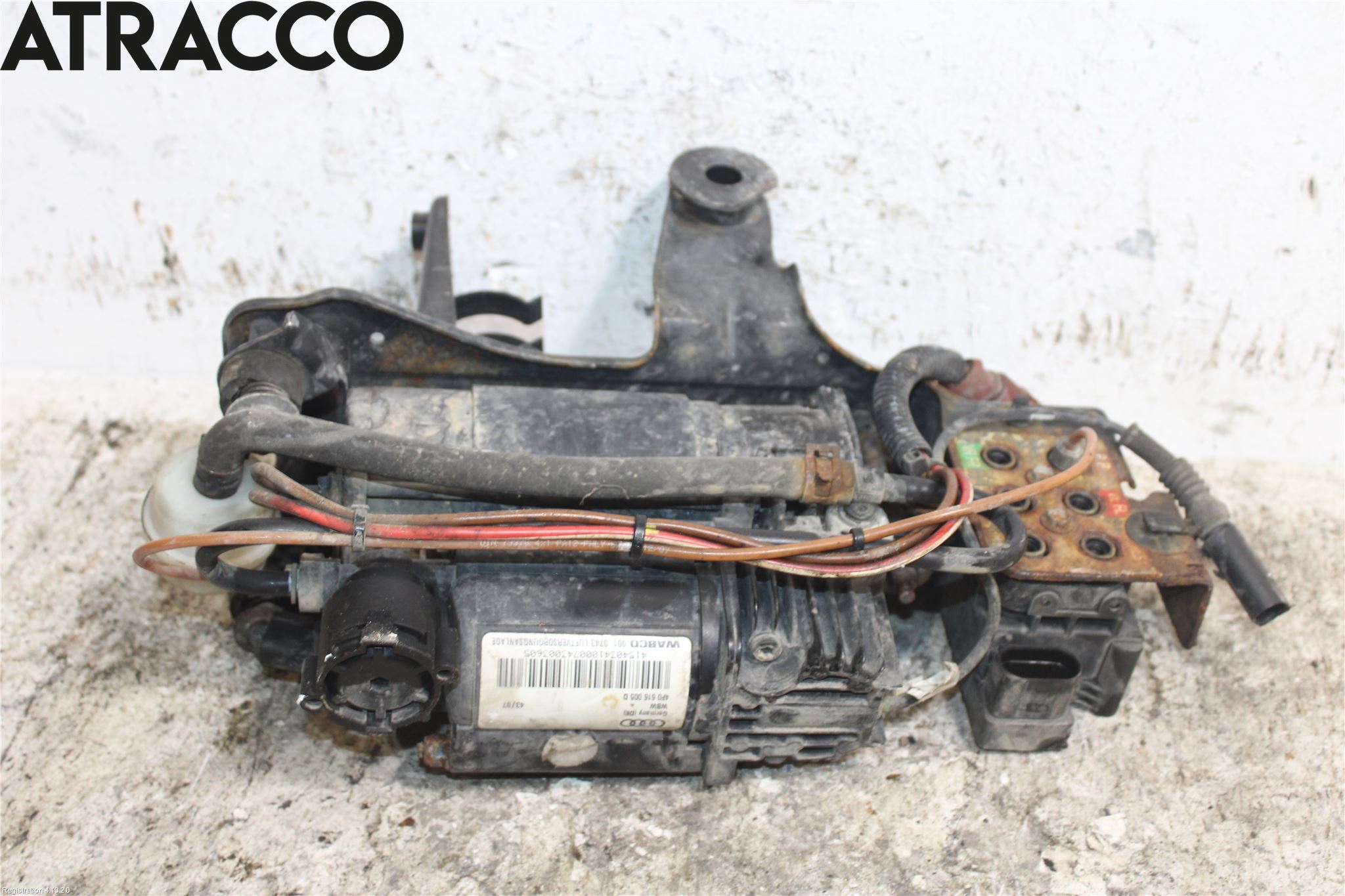 Audi A6/S6     05-11 Kompressor Stöt-Fjädring