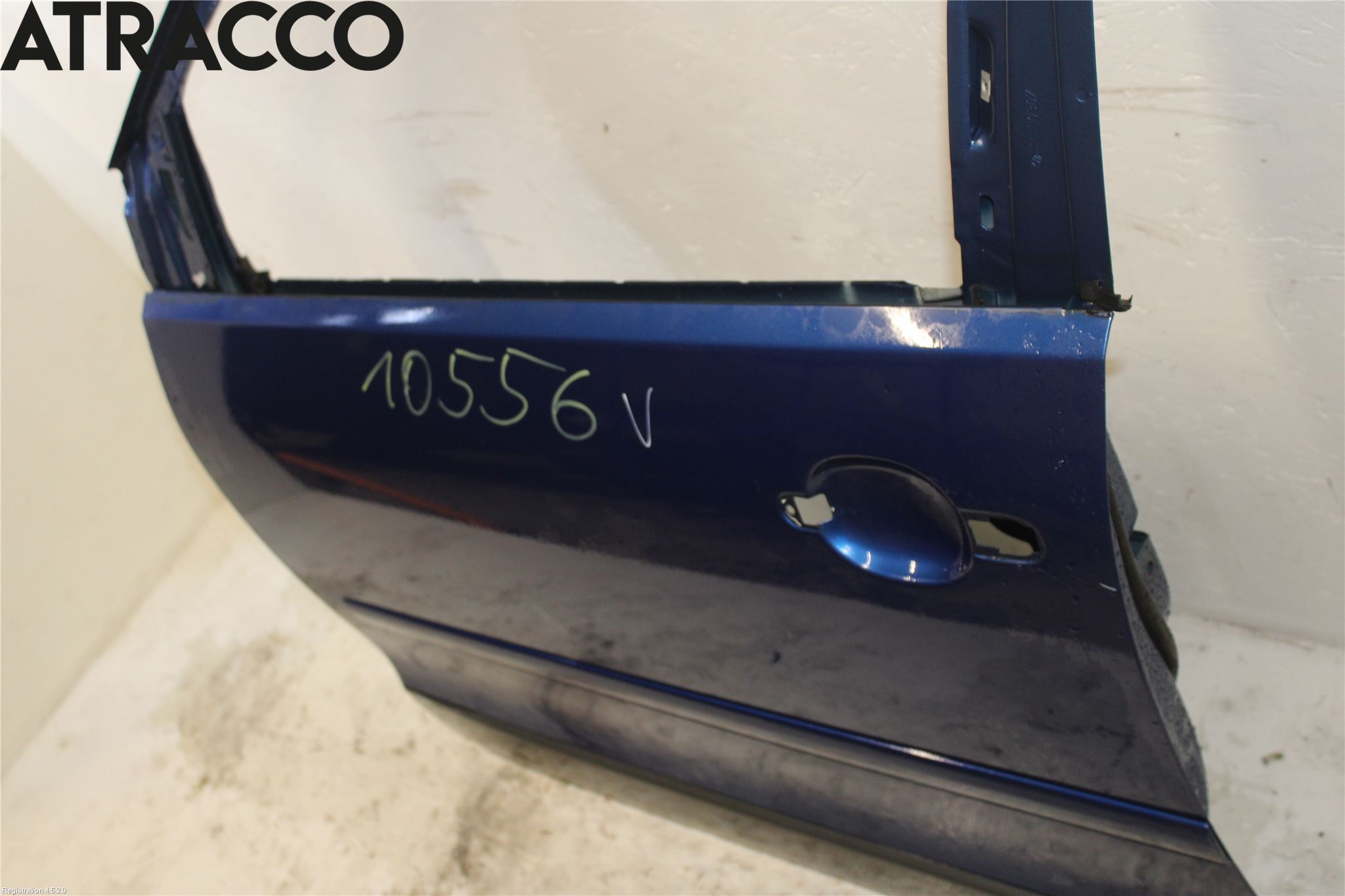 Volkswagen VW POLO 05-09 Dörr Fram Vänster