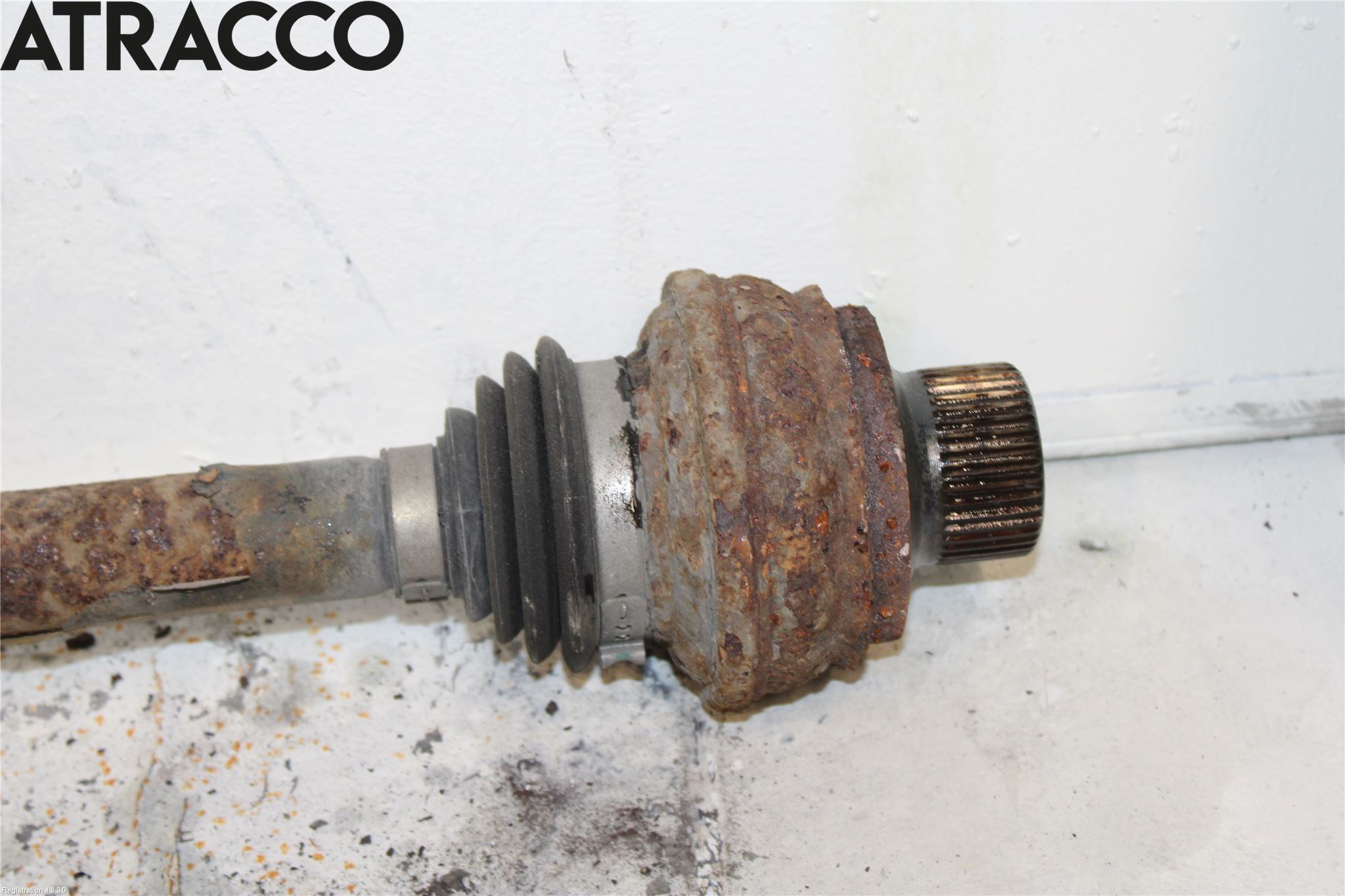Audi A8/S8 4H 10-17 Drivaxel Bak Vänster