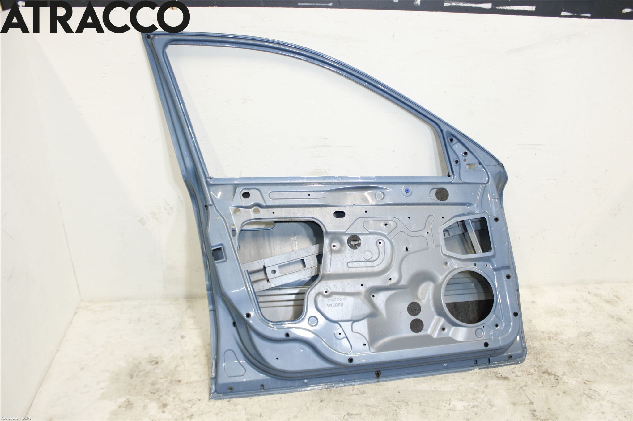 Volvo V70 00-04 Dörr Fram Vänster
