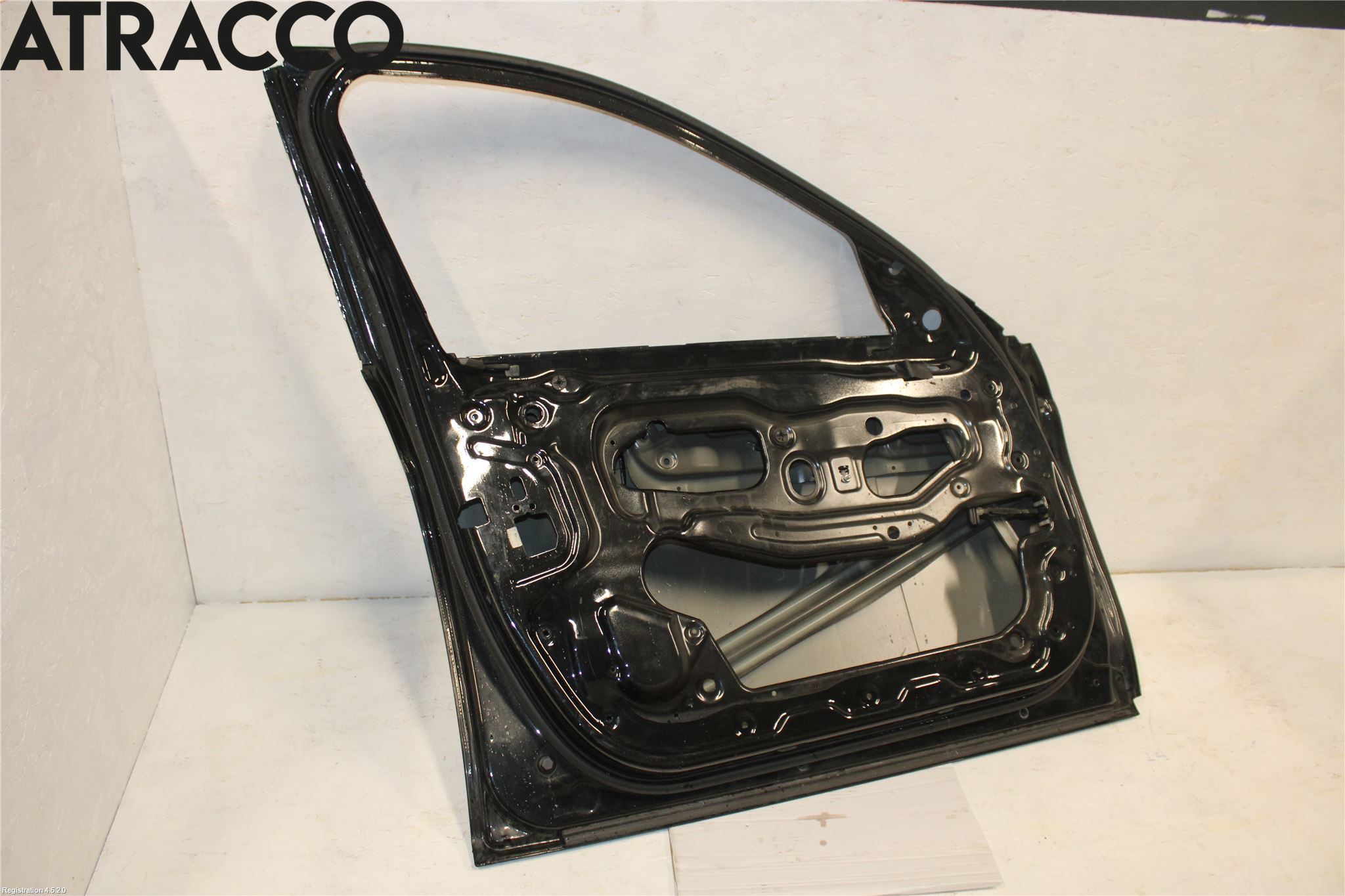 BMW 5 F10/F11/F18 09-17 Dörr Fram Vänster