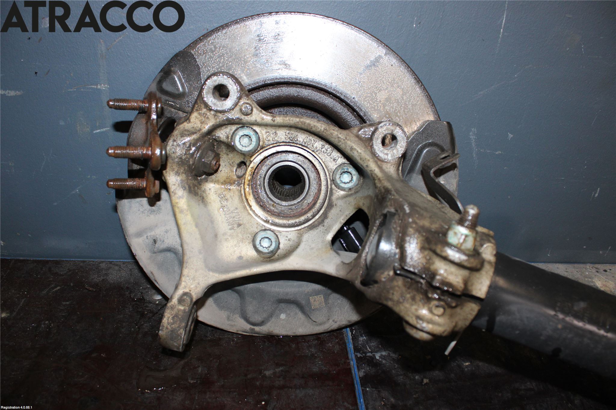 Volkswagen VW PASSAT 15-19 Fjäderben Fram Vänster