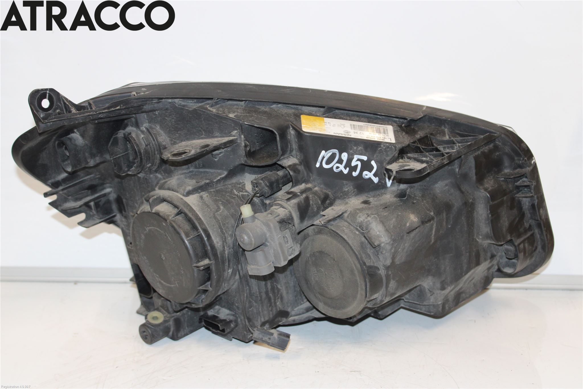 Nissan QASHQAI+2  10-14 Strålkastare Vänster
