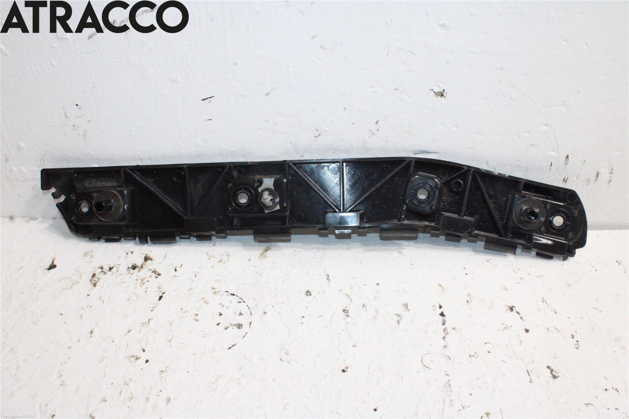 Ford KUGA 17-19 Stötfångarfäste Bak Hö