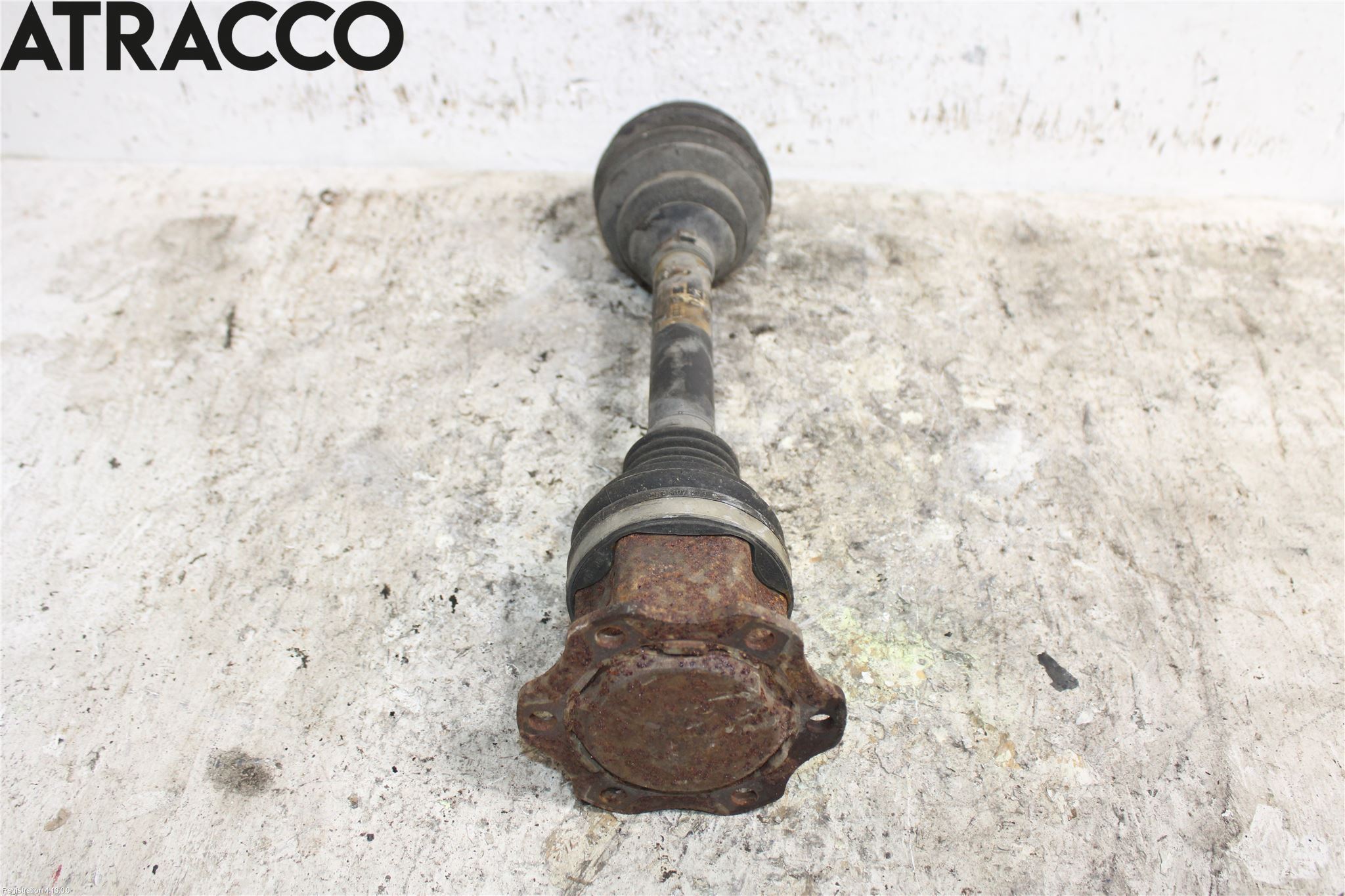 Audi A4/S4 08-11 Drivaxel Fram Vänster