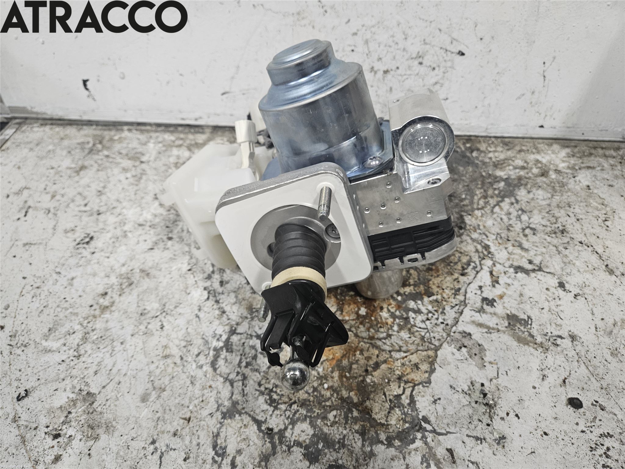 Volvo XC40/RECHARGE 18- Bromskraftregulator