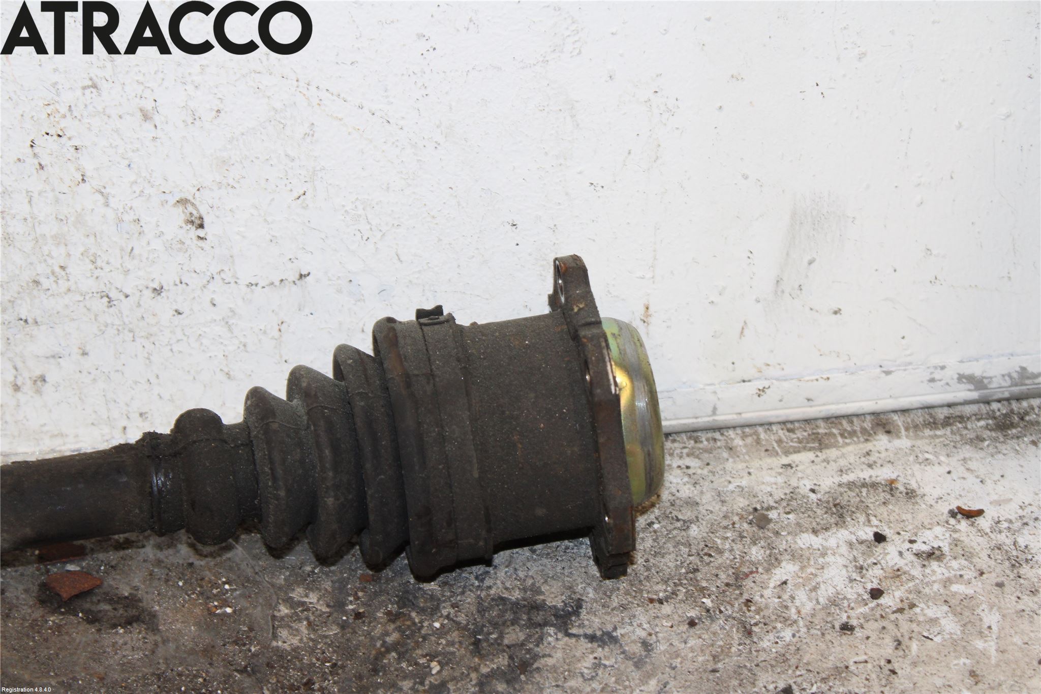 Audi TT 99-06 Drivaxel Fram Vänster