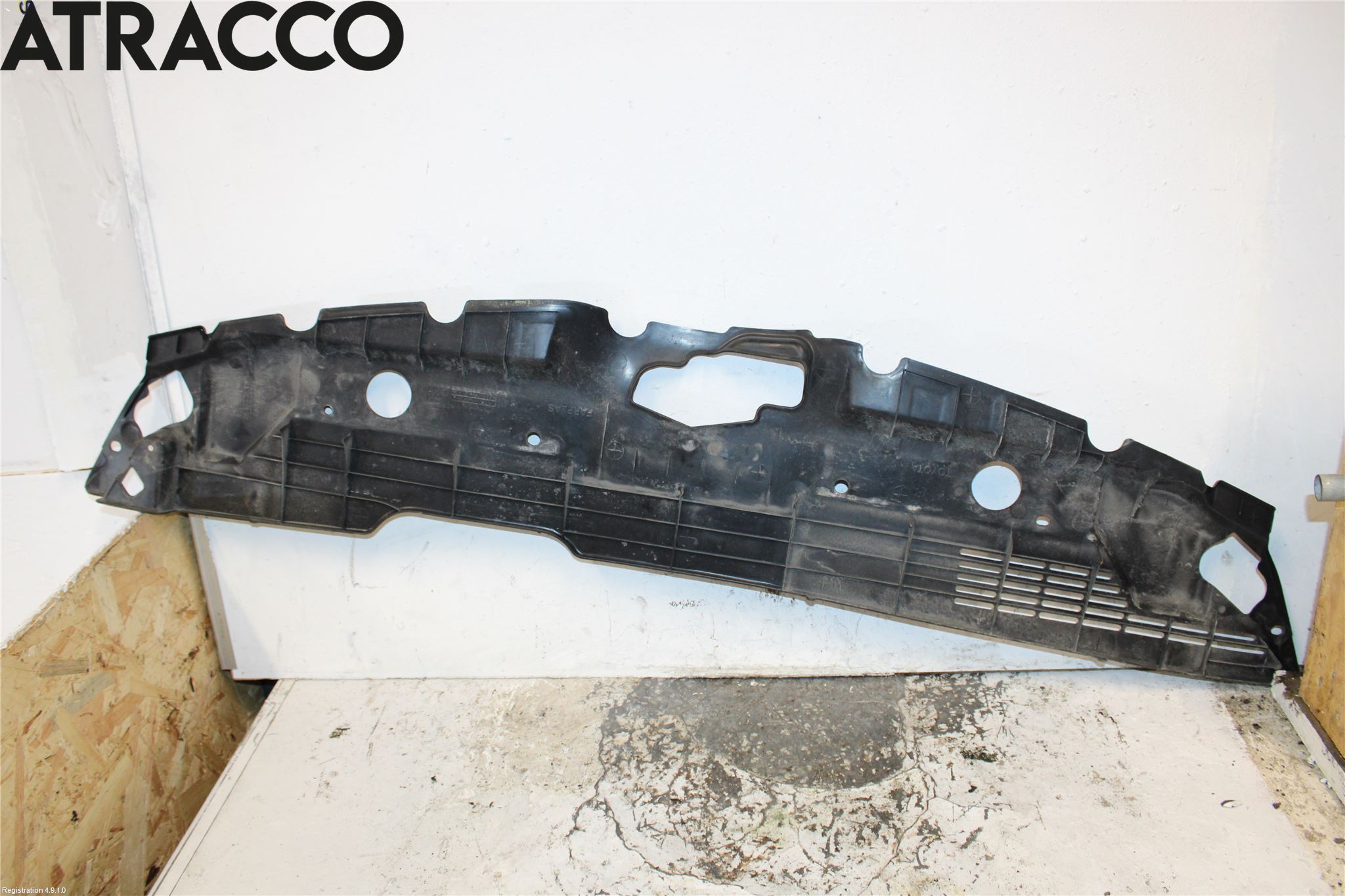 Toyota COROLLA VERSO 08-09 Täckplast Front