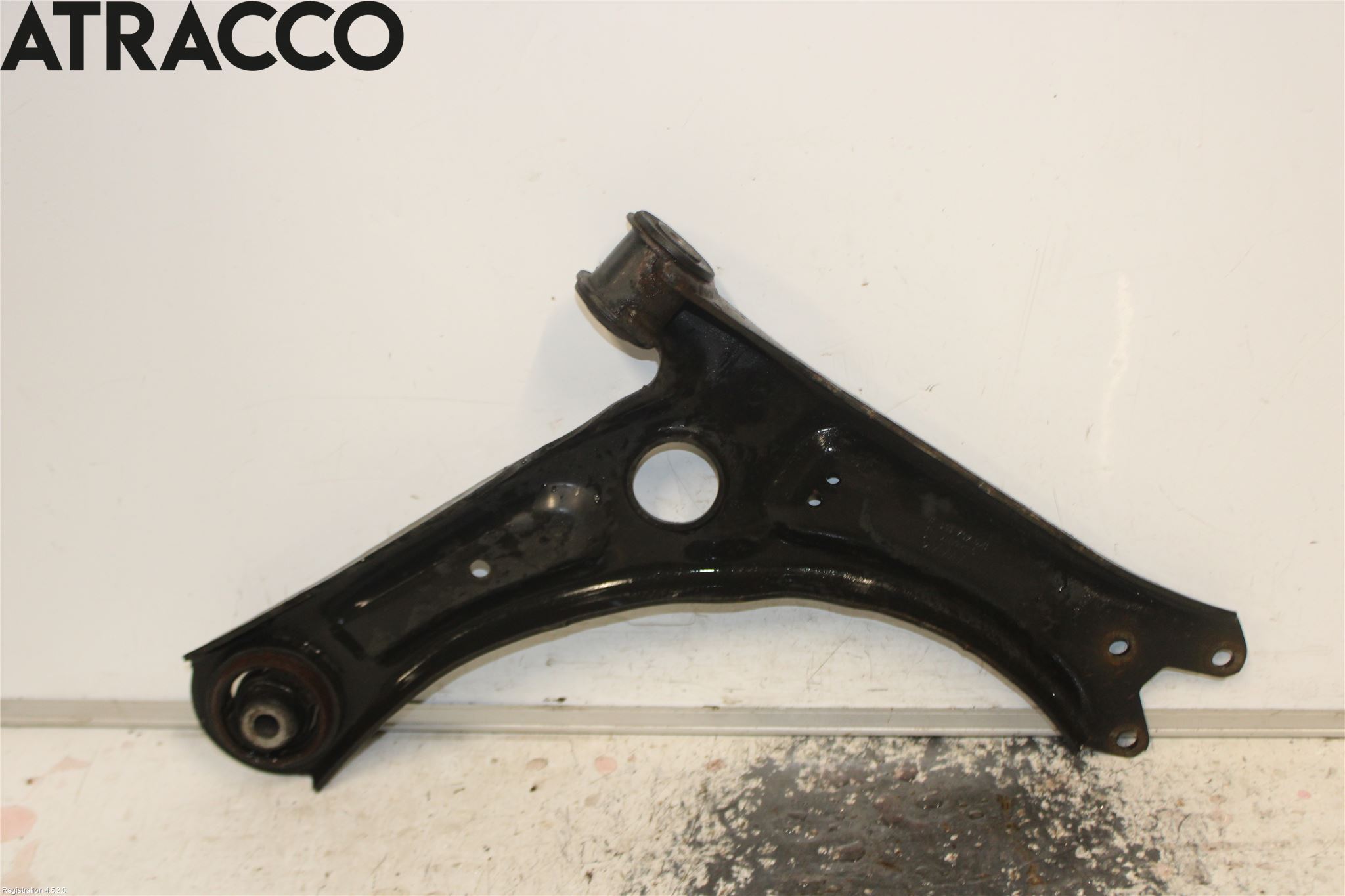 Volkswagen VW CADDY 16-20 Bärarm Fram Undre Vä