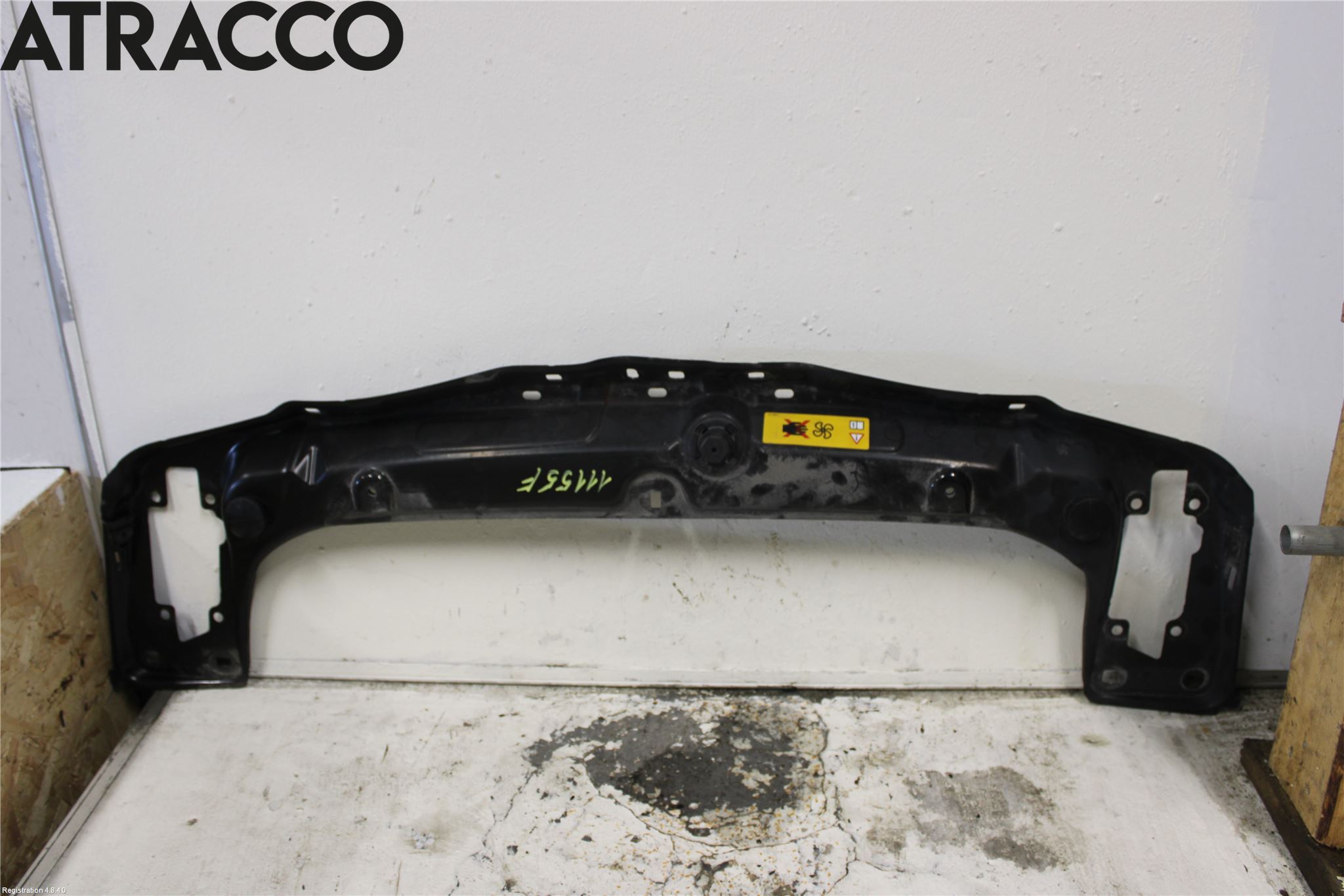 BMW 3 F30/F31/F80 12-19 Front Huvlåsplåt-Balk