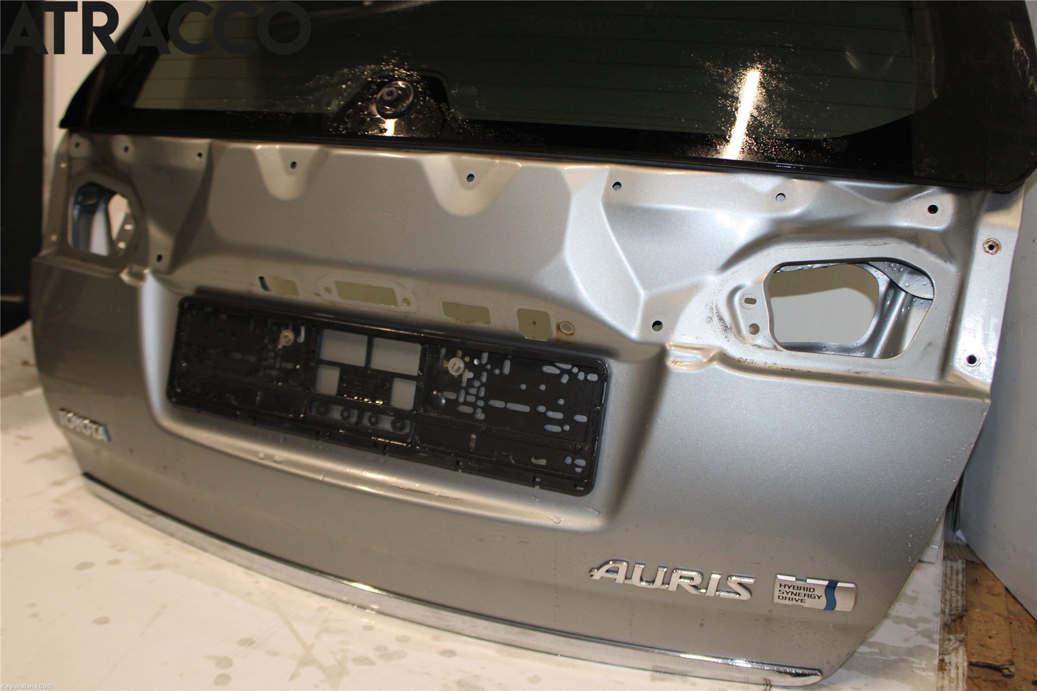 Toyota AURIS 13-19 Baklucka Kombi
