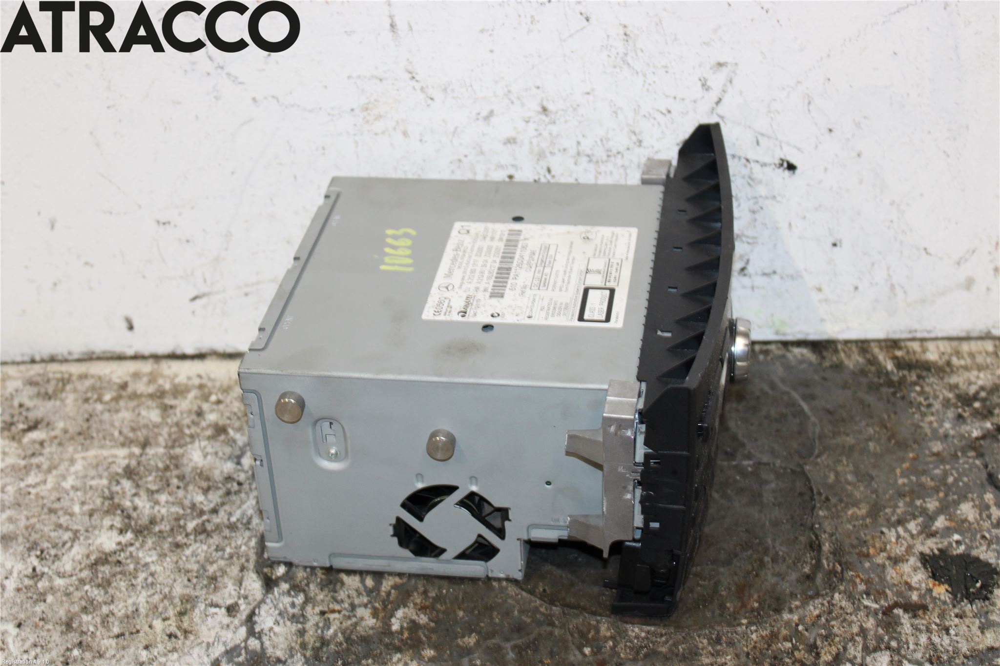 Mercedes-Benz MB E-KLASS (W212) 09-16 Radio