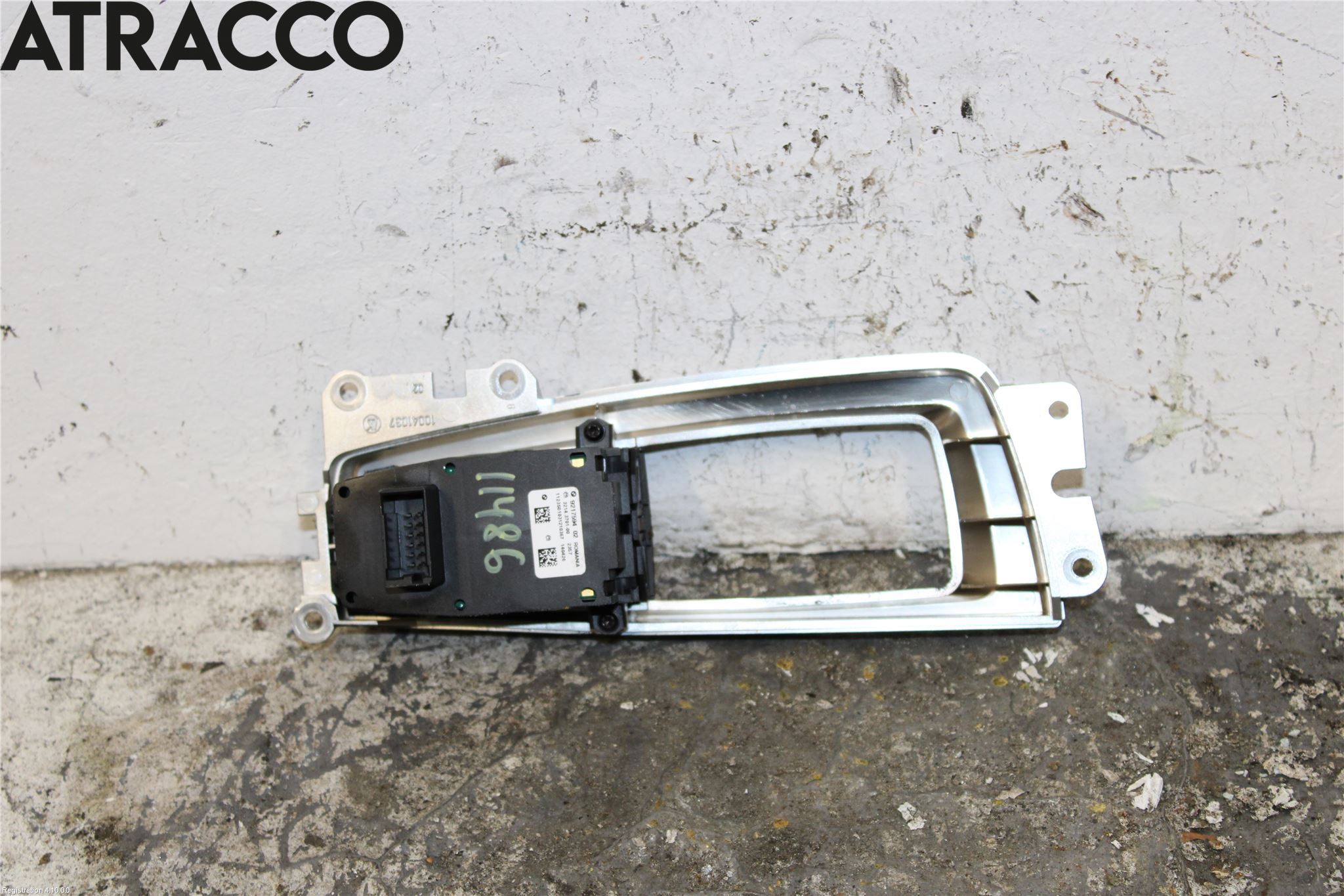 BMW 5 F10/F11/F18 09-17 Strömställare Parkeringsbroms