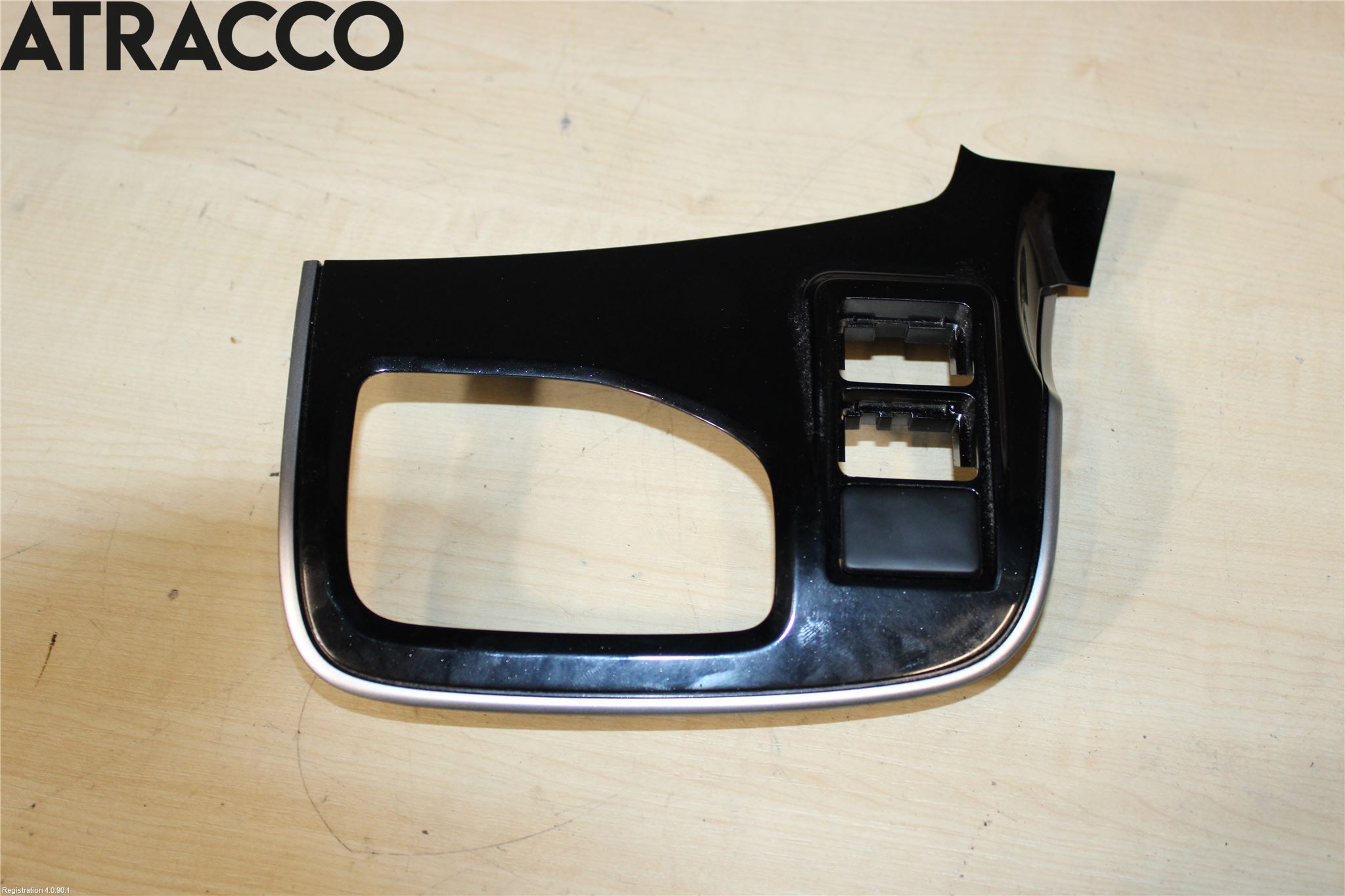 Mitsubishi OUTLANDER 13-21 Instrumentbräda Inlägg-Dekorlist