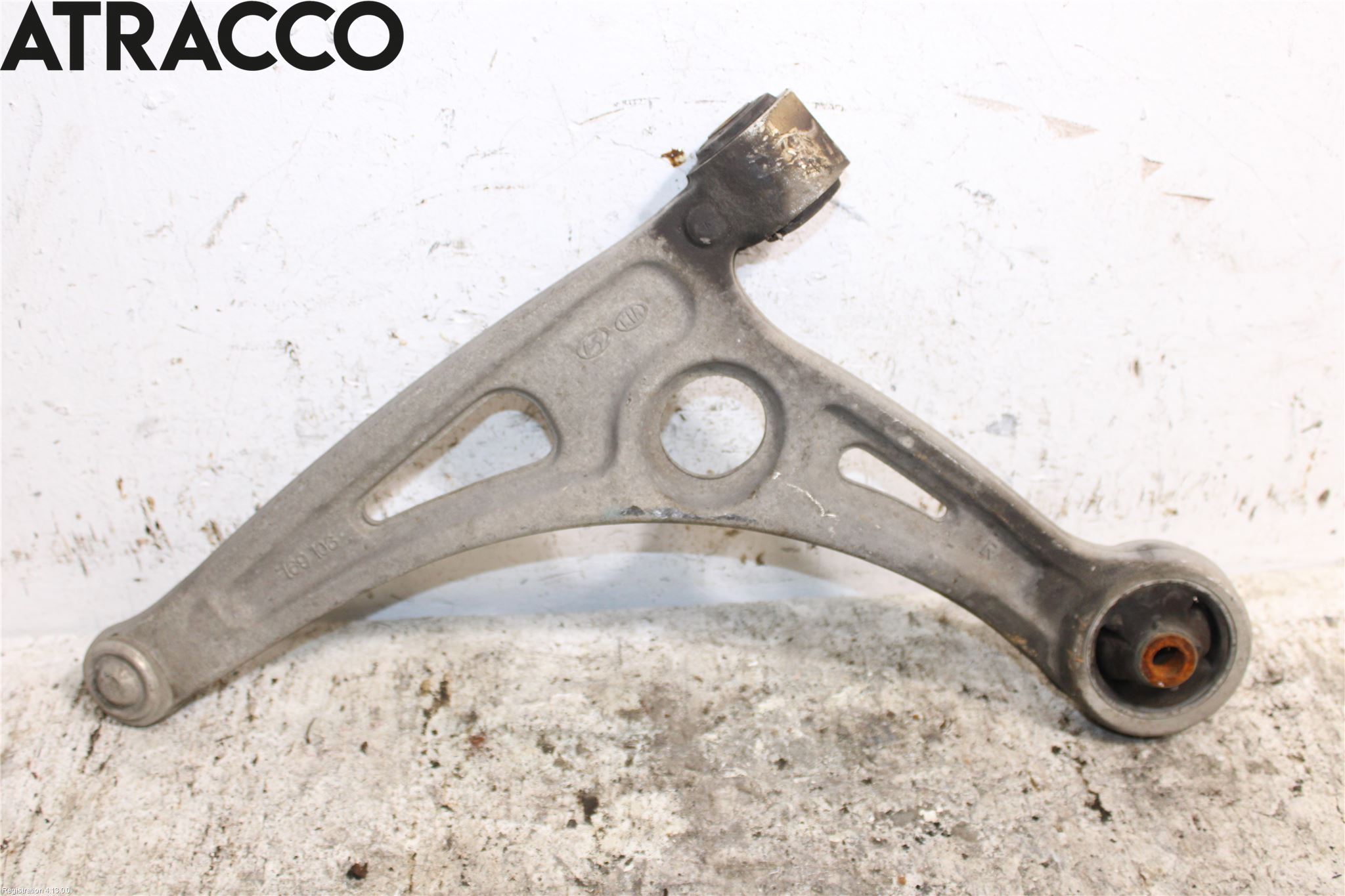 Hyundai IONIQ AE 17-22 Bärarm Fram Undre Hö