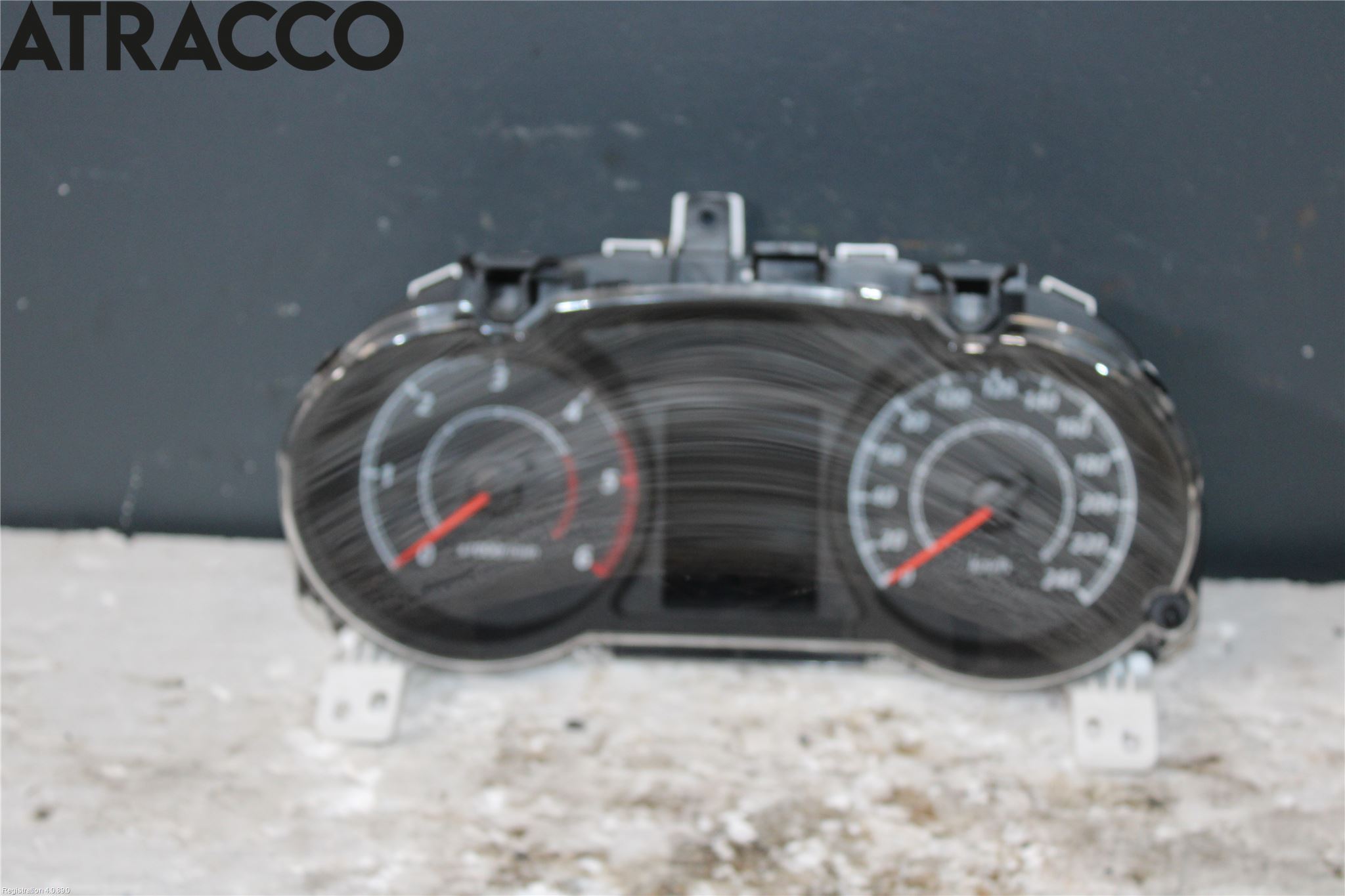 Citroen C4 AIRCROSS Instrument Hast