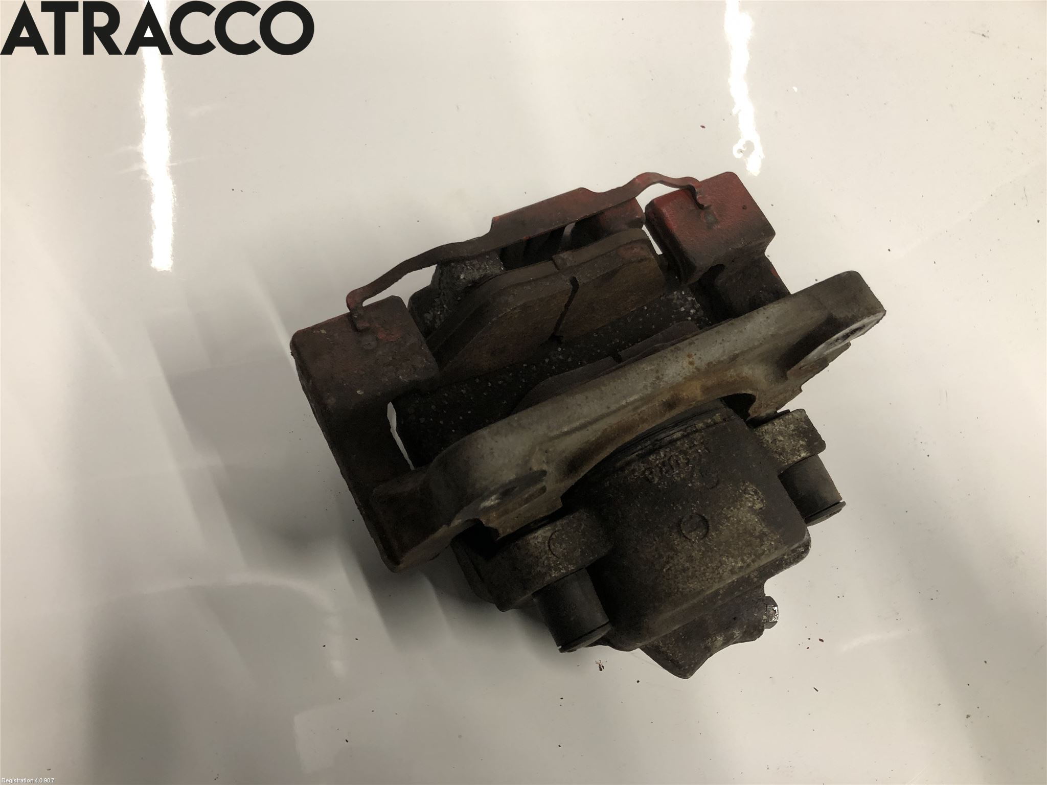 BMW 5 F10/F11/F18 09-17 Bromsok Fram Vänster