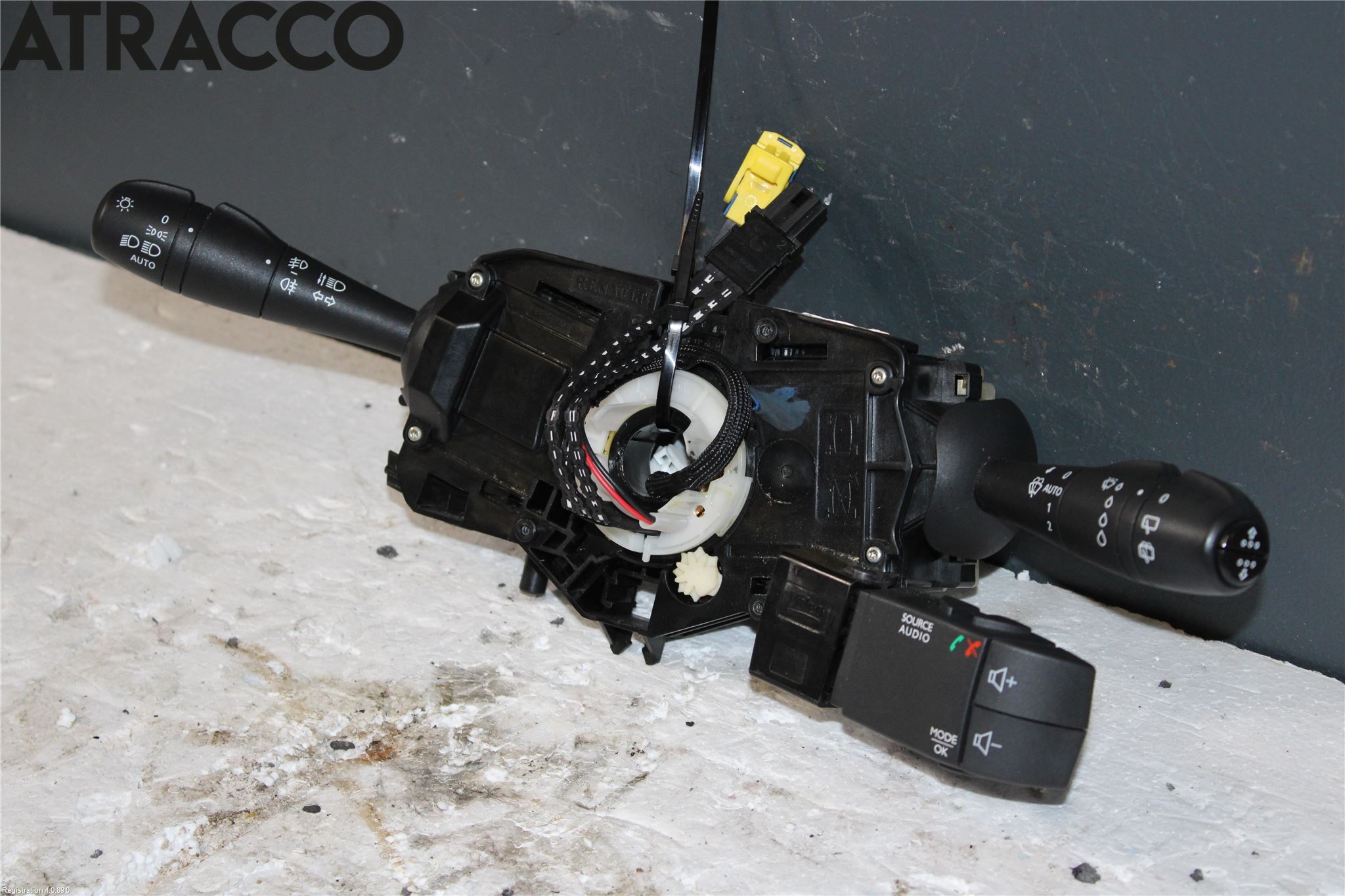 Renault CAPTUR 13-19 Spakcentral