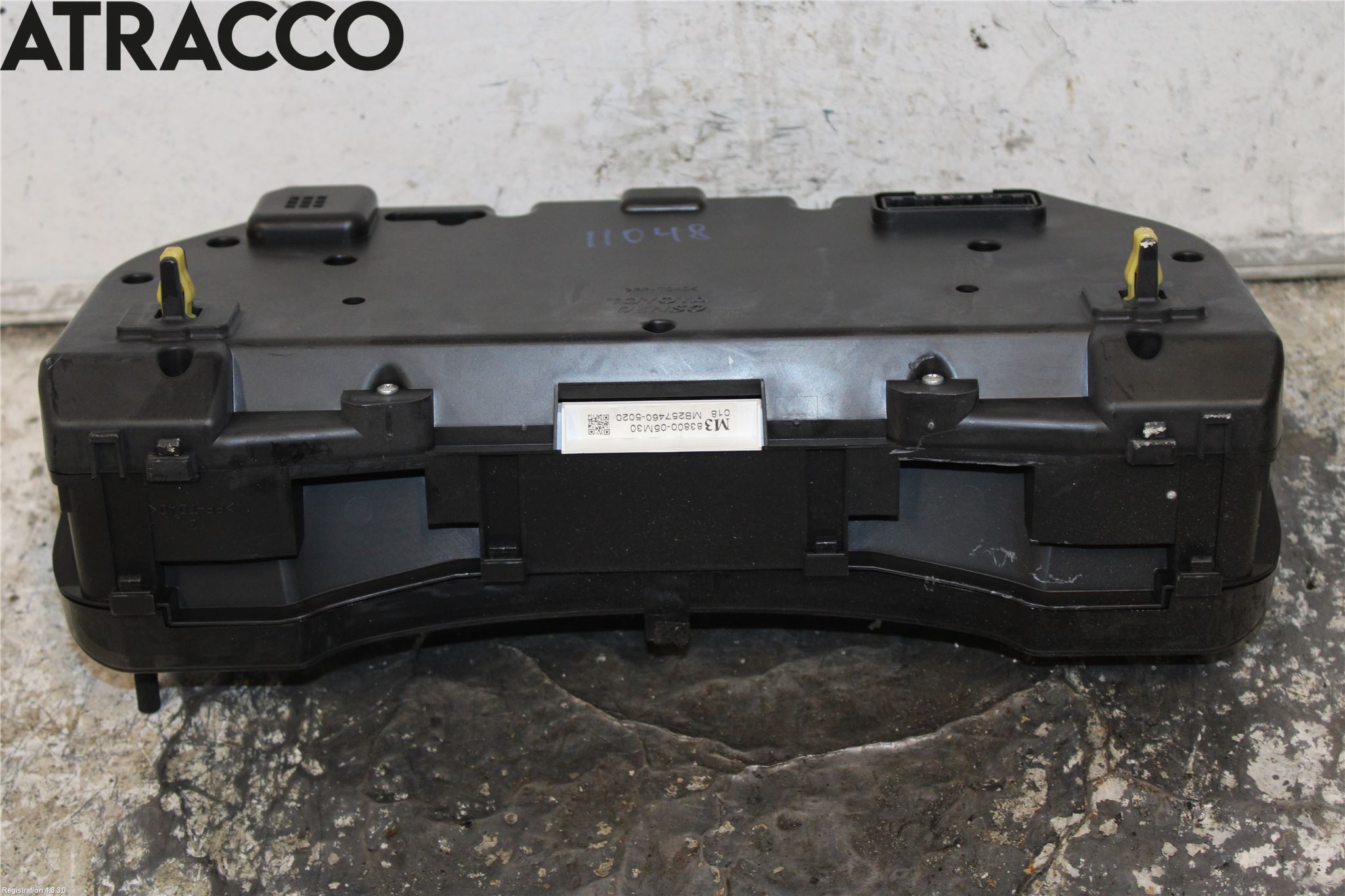 Toyota AVENSIS 09-15 Instrument Komb