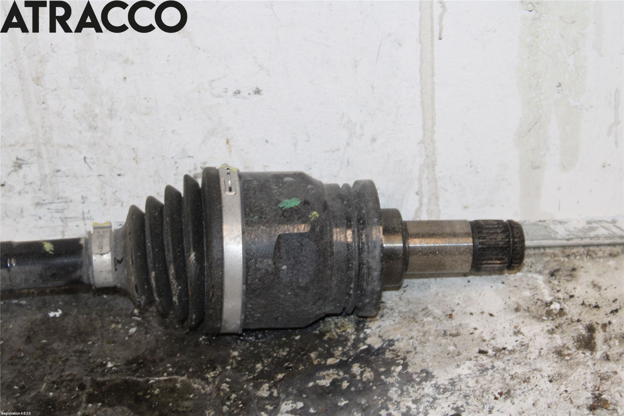 BMW X1/iX1 U11 23- Drivaxel Fram Vänster
