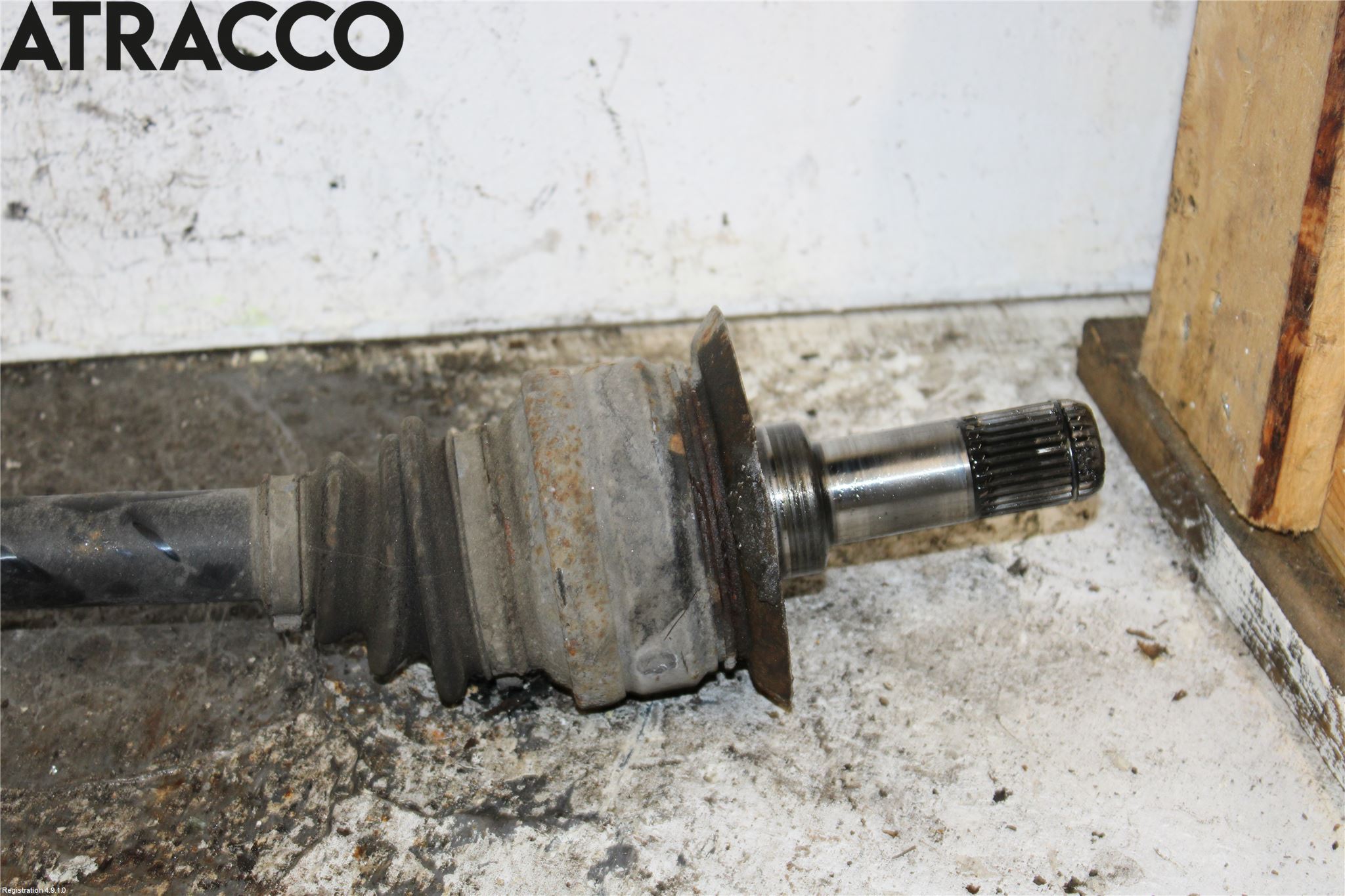 BMW 5 F10/F11/F18 09-17 Drivaxel Bak Vänster