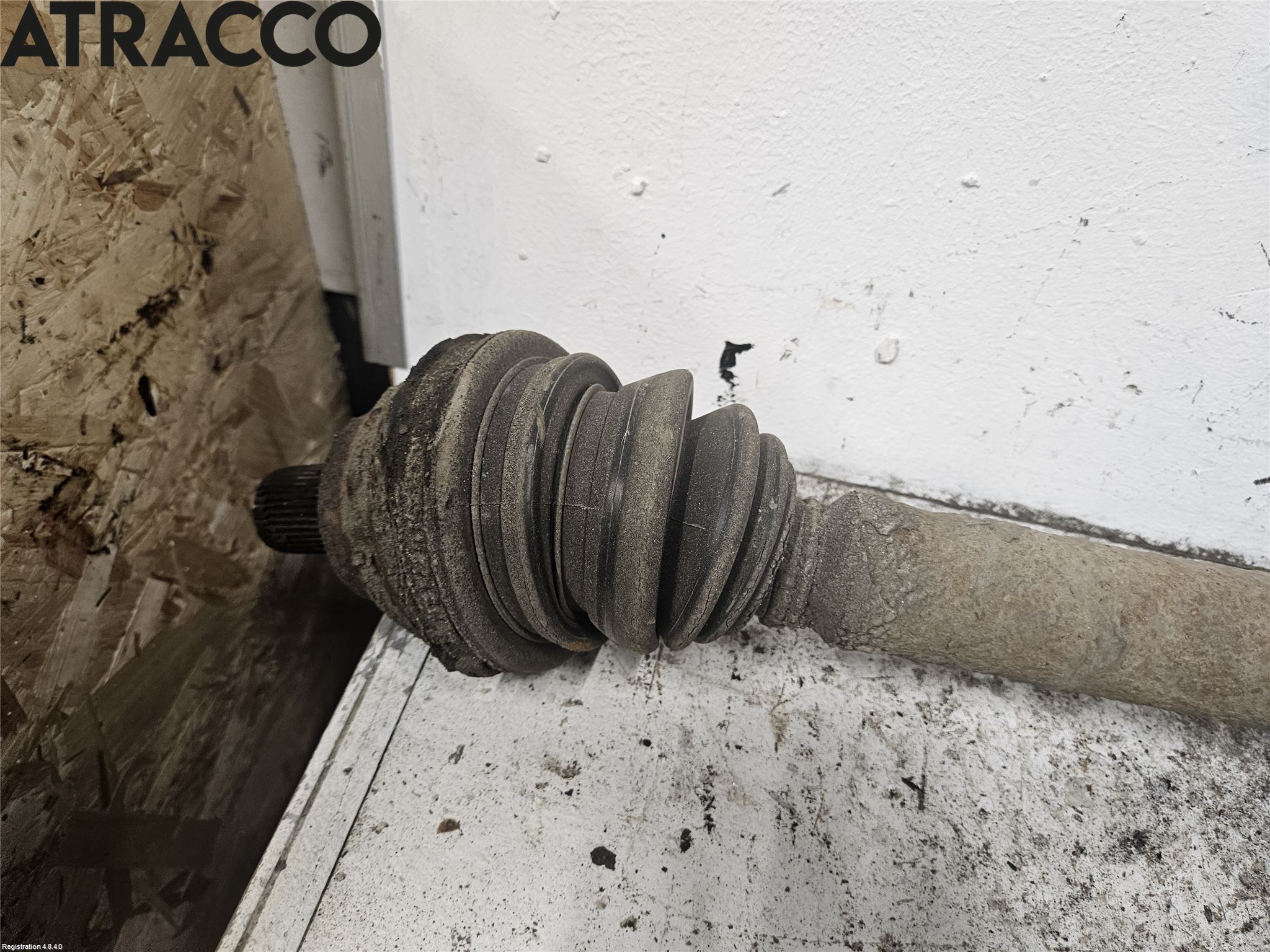 Volkswagen VW GOLF VI 09-13 Drivaxel Fram Höger
