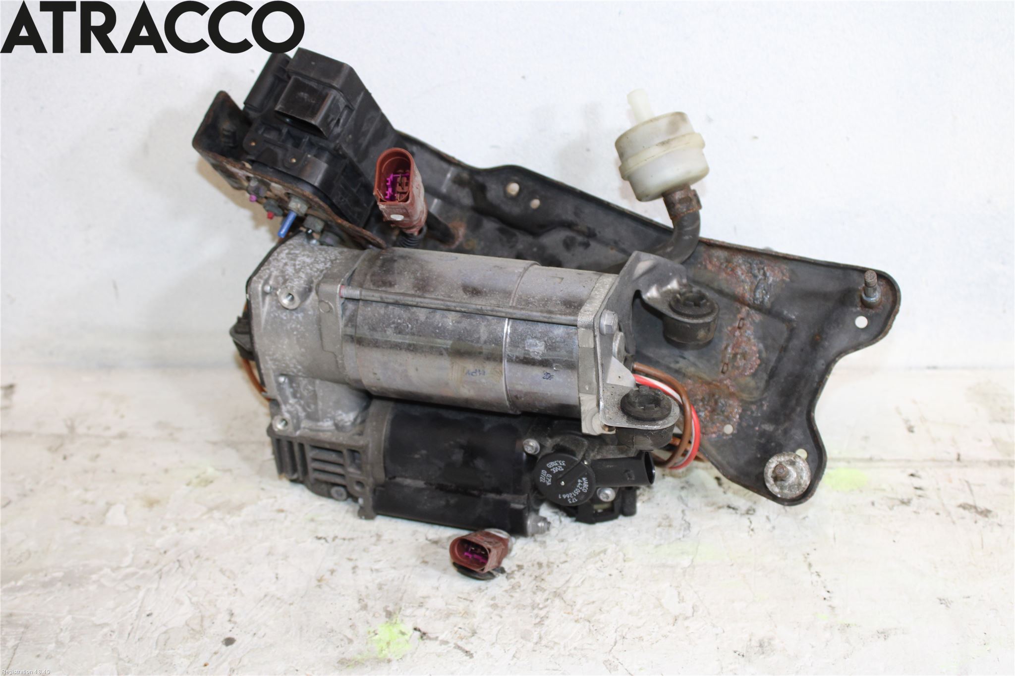 Audi A6/S6     05-11 Kompressor Stöt-Fjädring