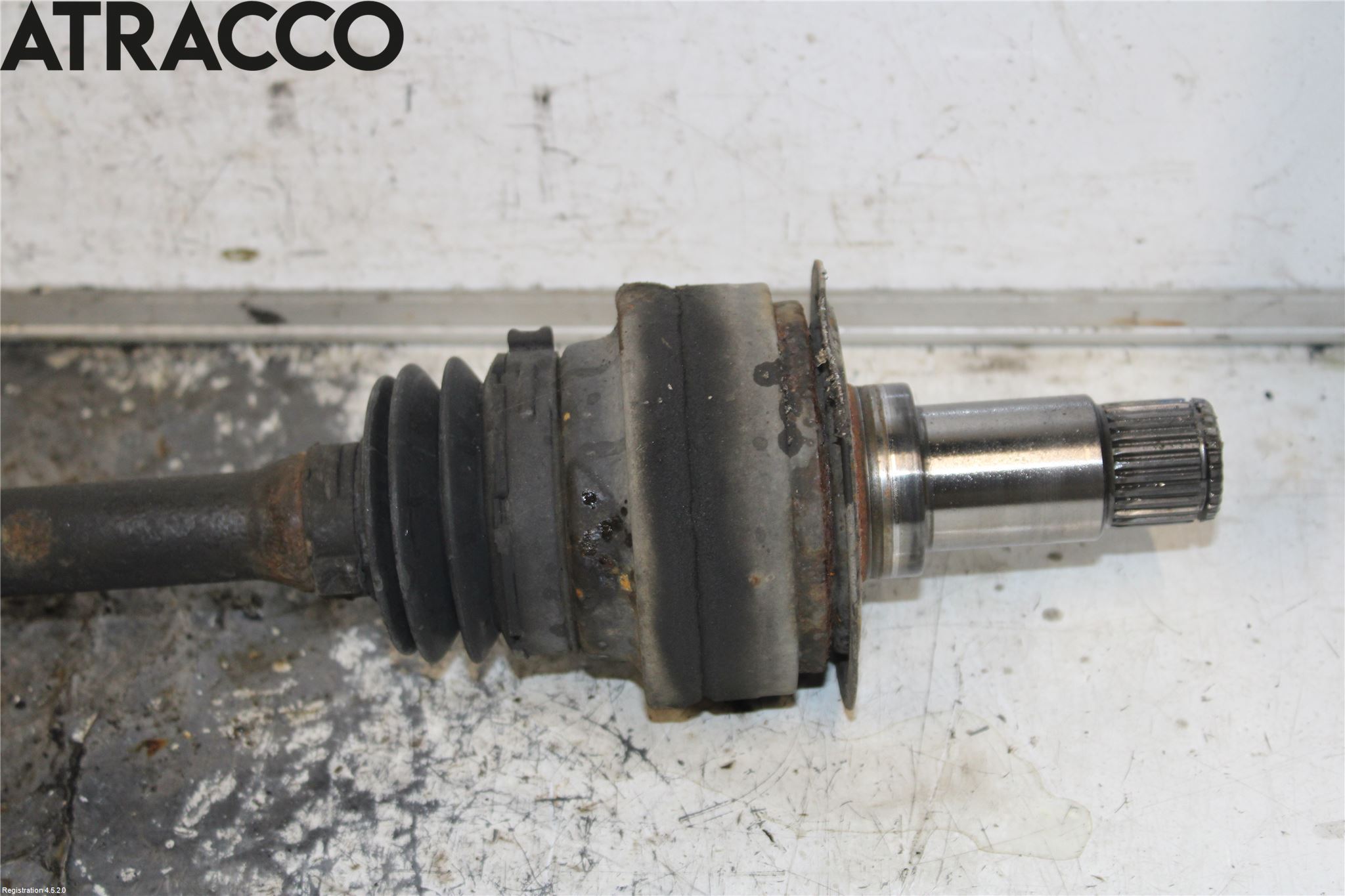 Mercedes-Benz MB GLK-KLASS (X204) 08-16 Drivaxel Bak Vänster