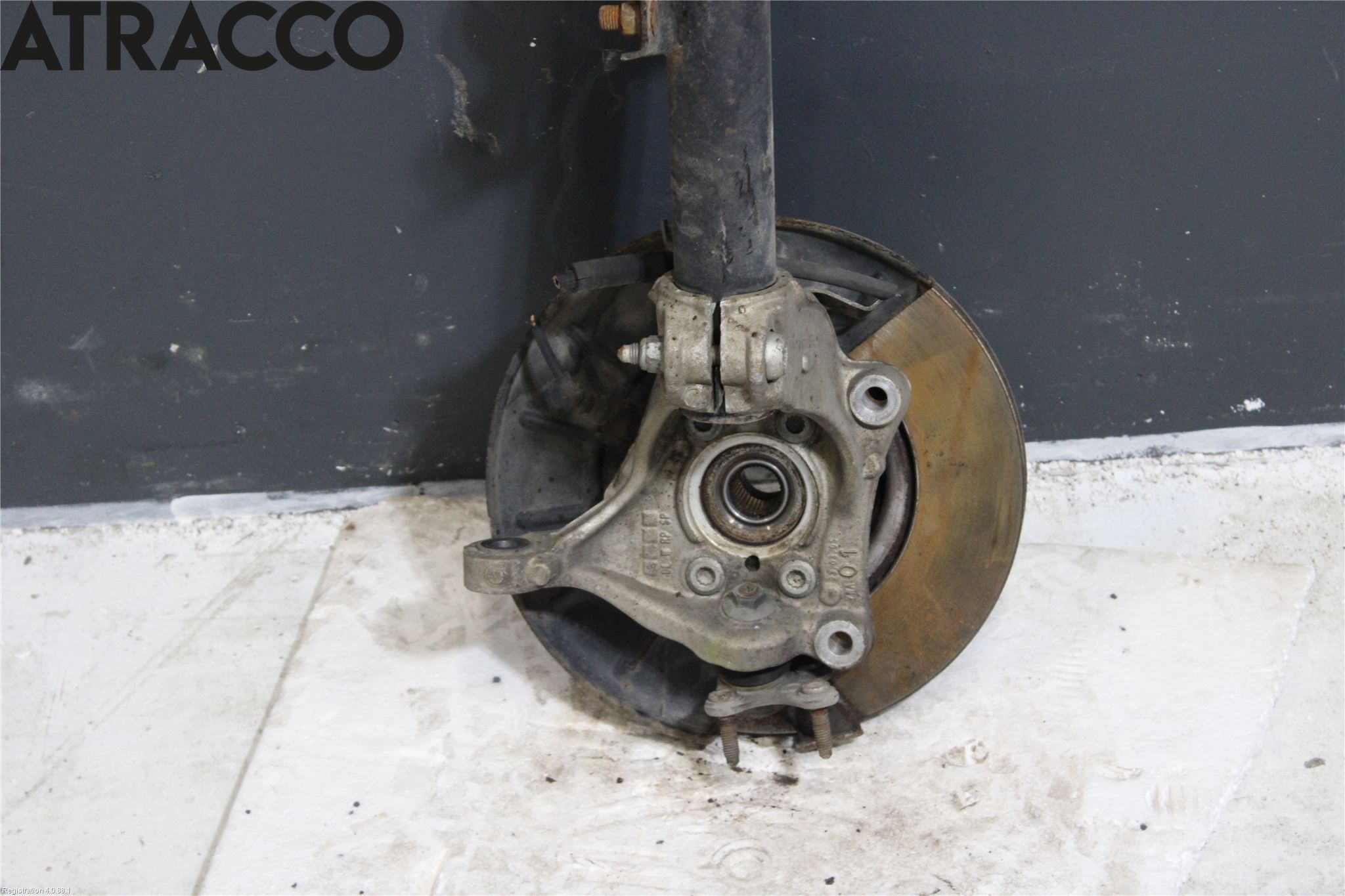 Volkswagen VW PASSAT 11-14 Fjäderben Fram Vänster