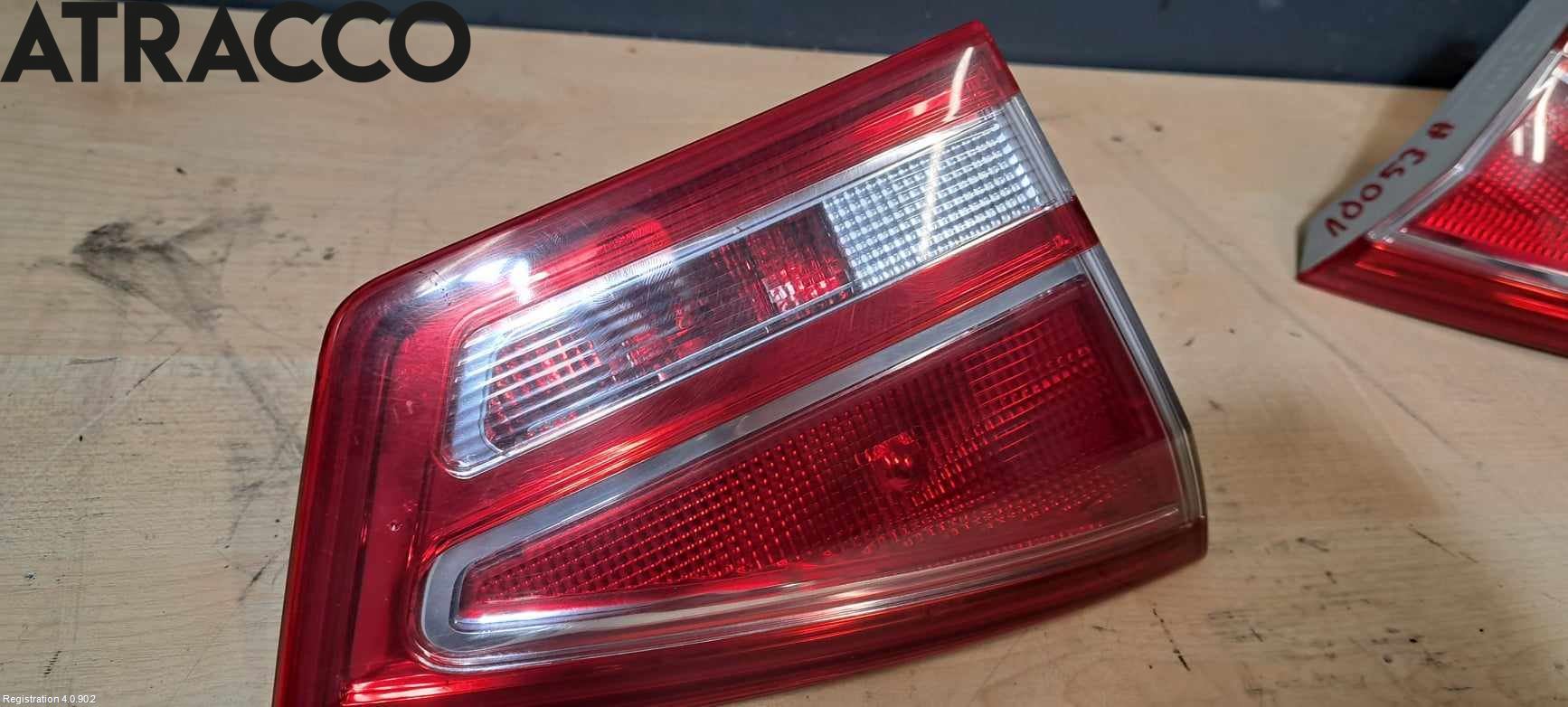 Ford B-MAX 12-17 Bakljus Lucka Vä