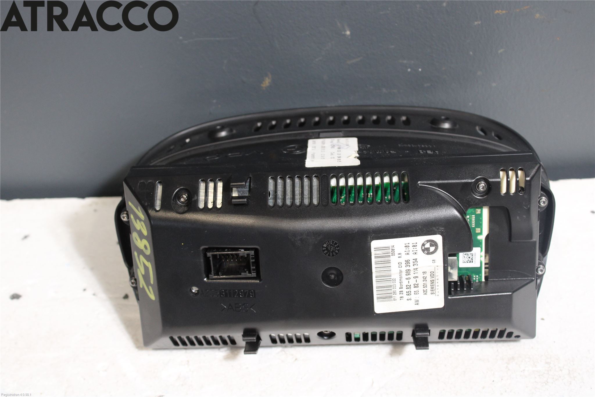 BMW 5 E60/61 Sed/Tou 02-10 Instrument Hast