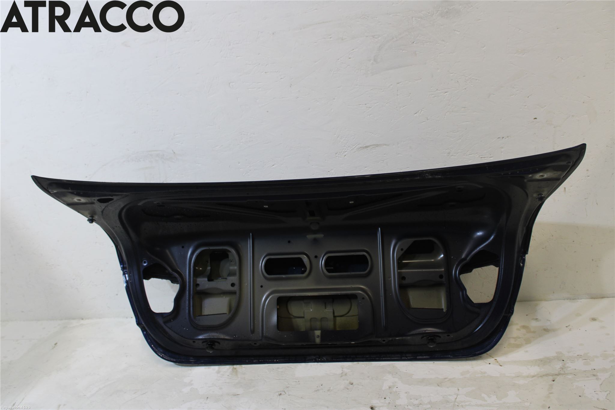 BMW 3 E90/91 SED/TOU 05-12 Baklucka (Ej Med Ruta)