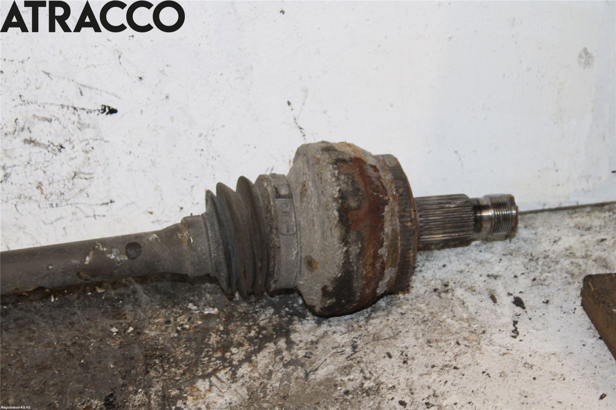 Mercedes-Benz MB C-KLASS (W204) 07-15 Drivaxel Bak Höger