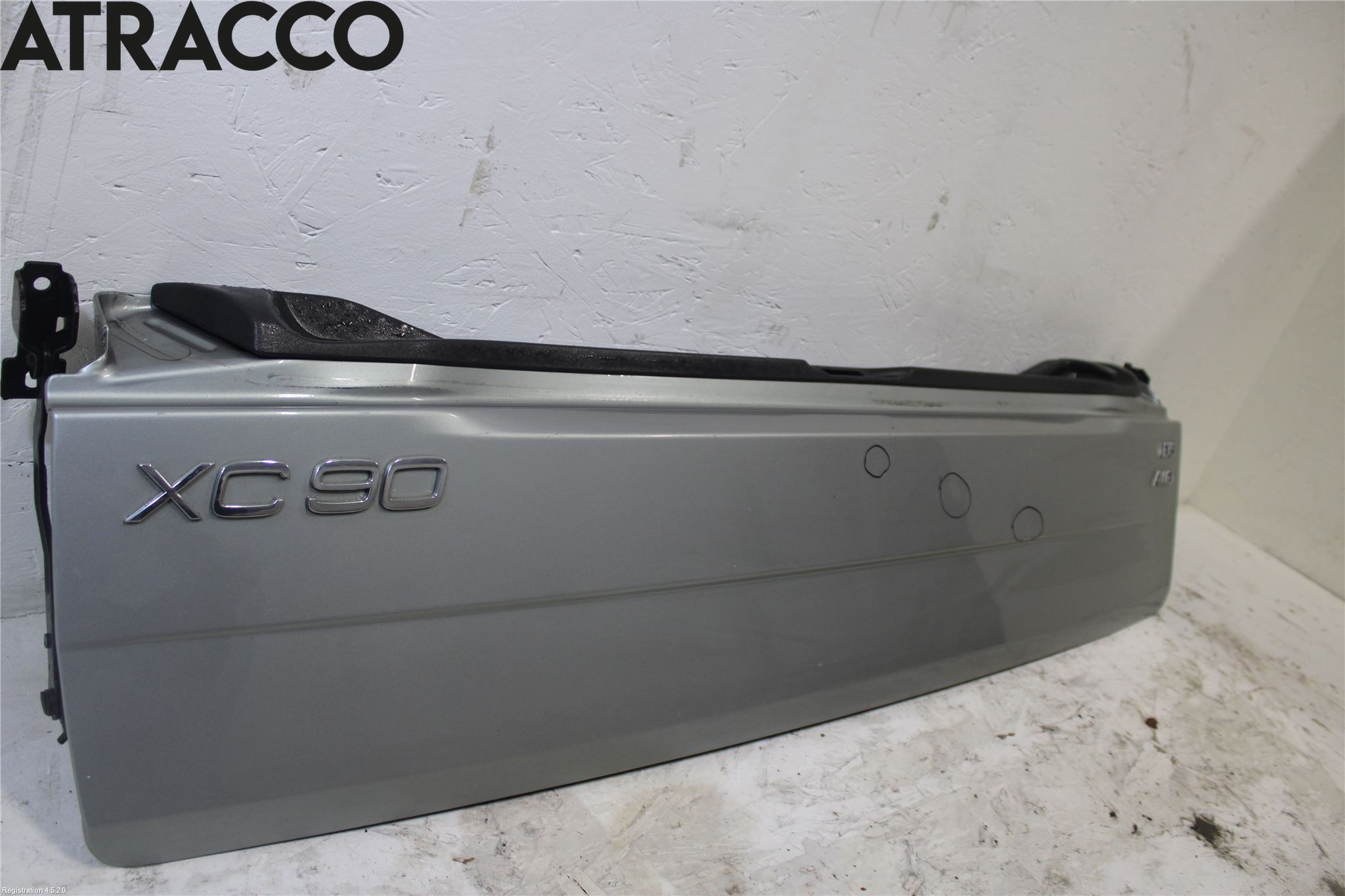 Volvo XC90 03-06 Baklucka Nedre