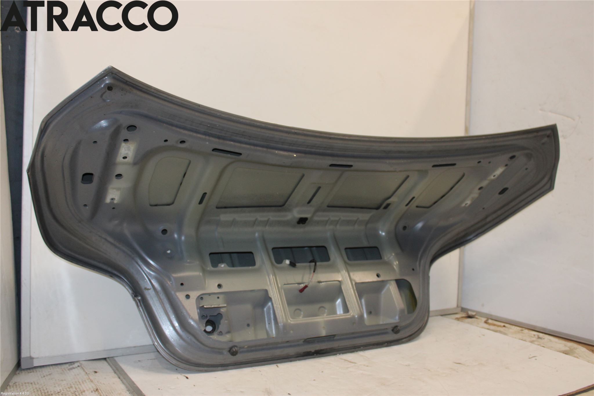 BMW 5 E60/61 Sed/Tou 02-10 Baklucka (Ej Med Ruta)