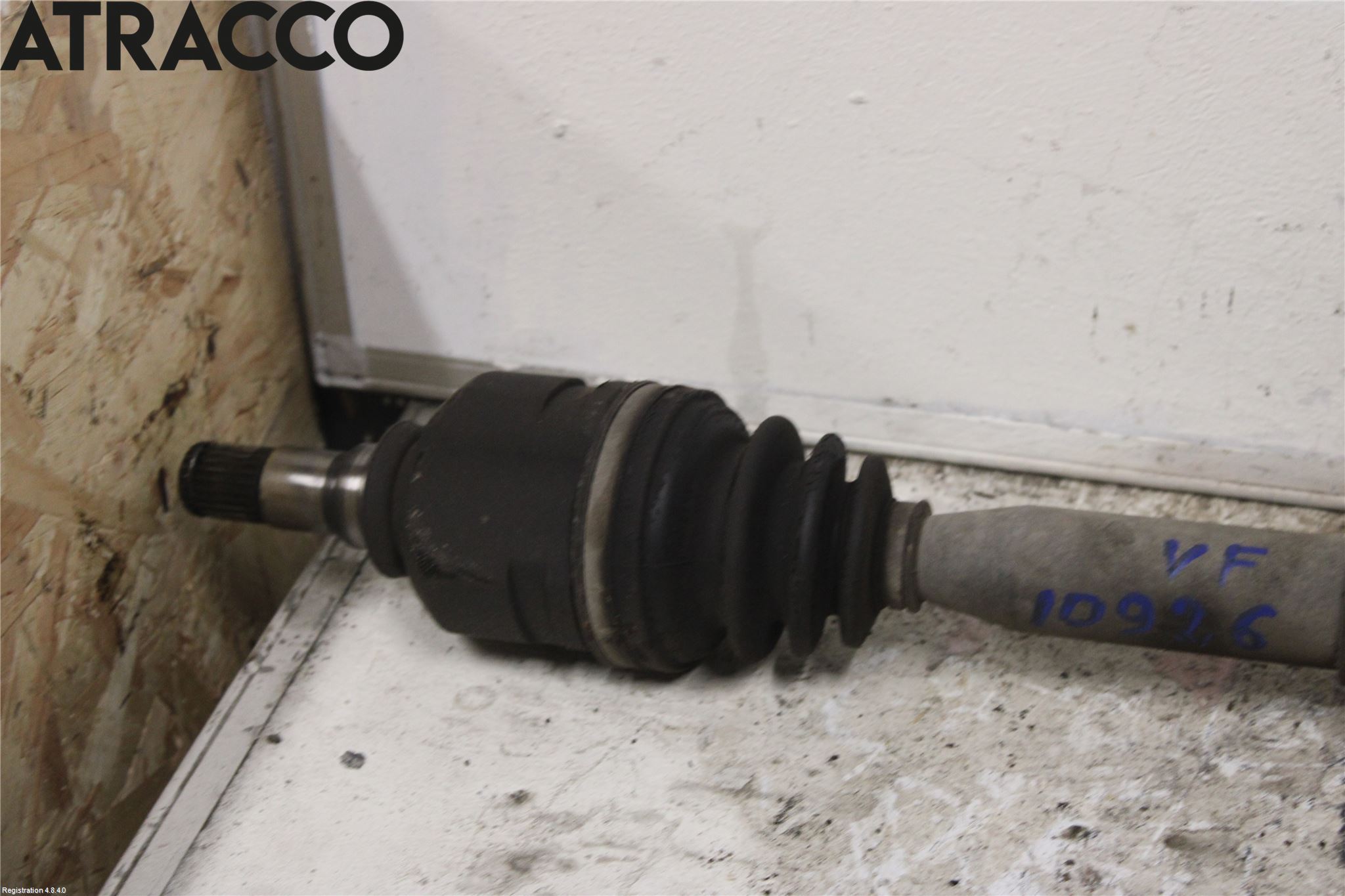 Toyota AURIS 07-09 Drivaxel Fram Vänster
