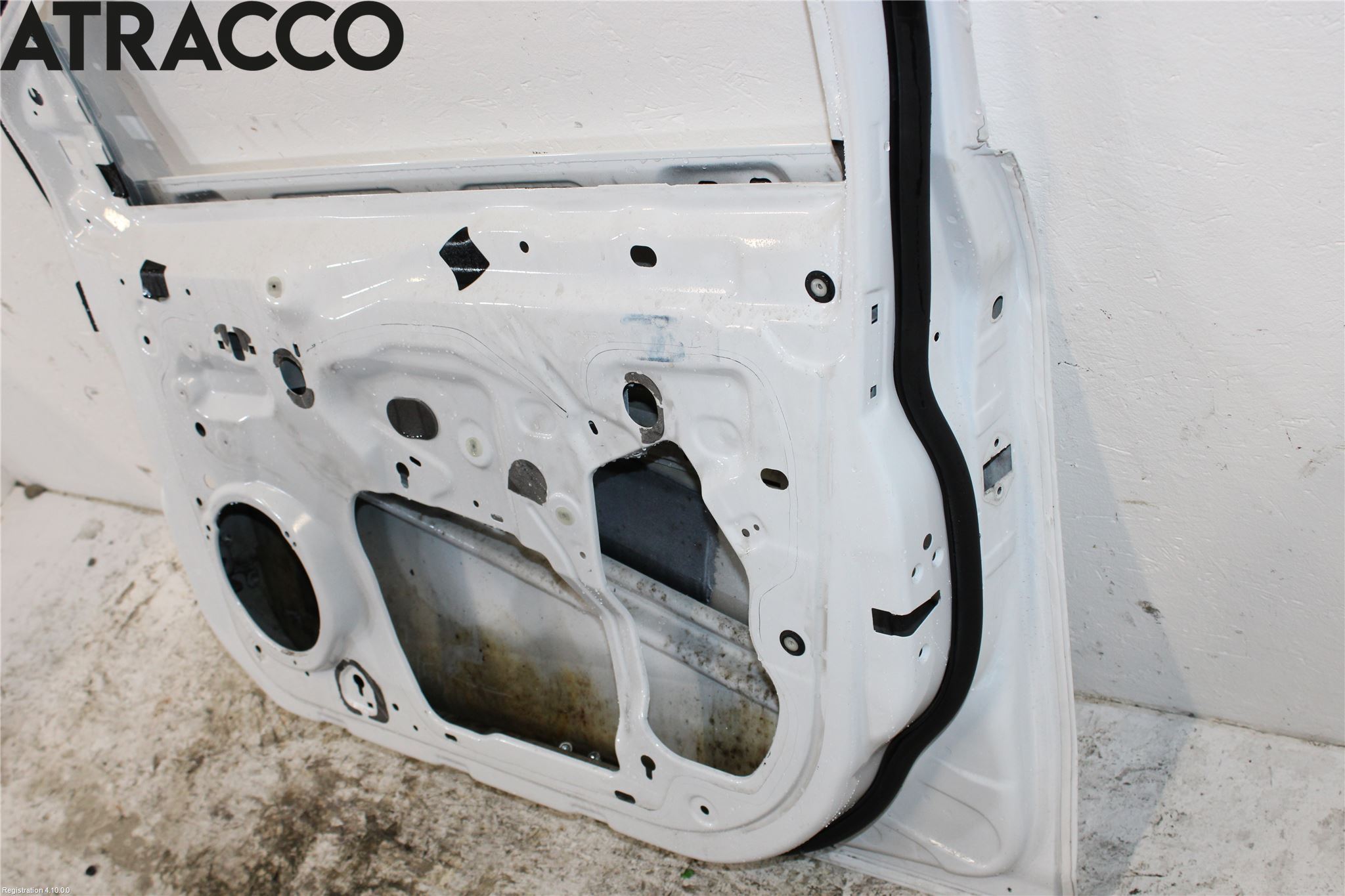 Ford FOCUS 15-18 Dörr Fram Höger