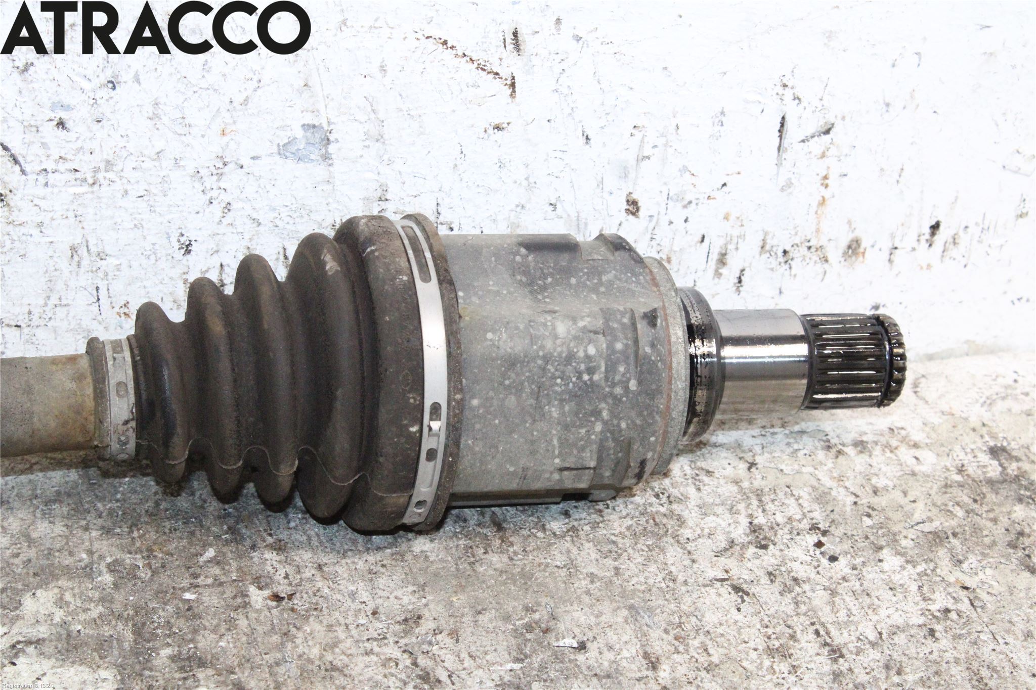 Toyota RAV4 13-18 Drivaxel Fram Vänster